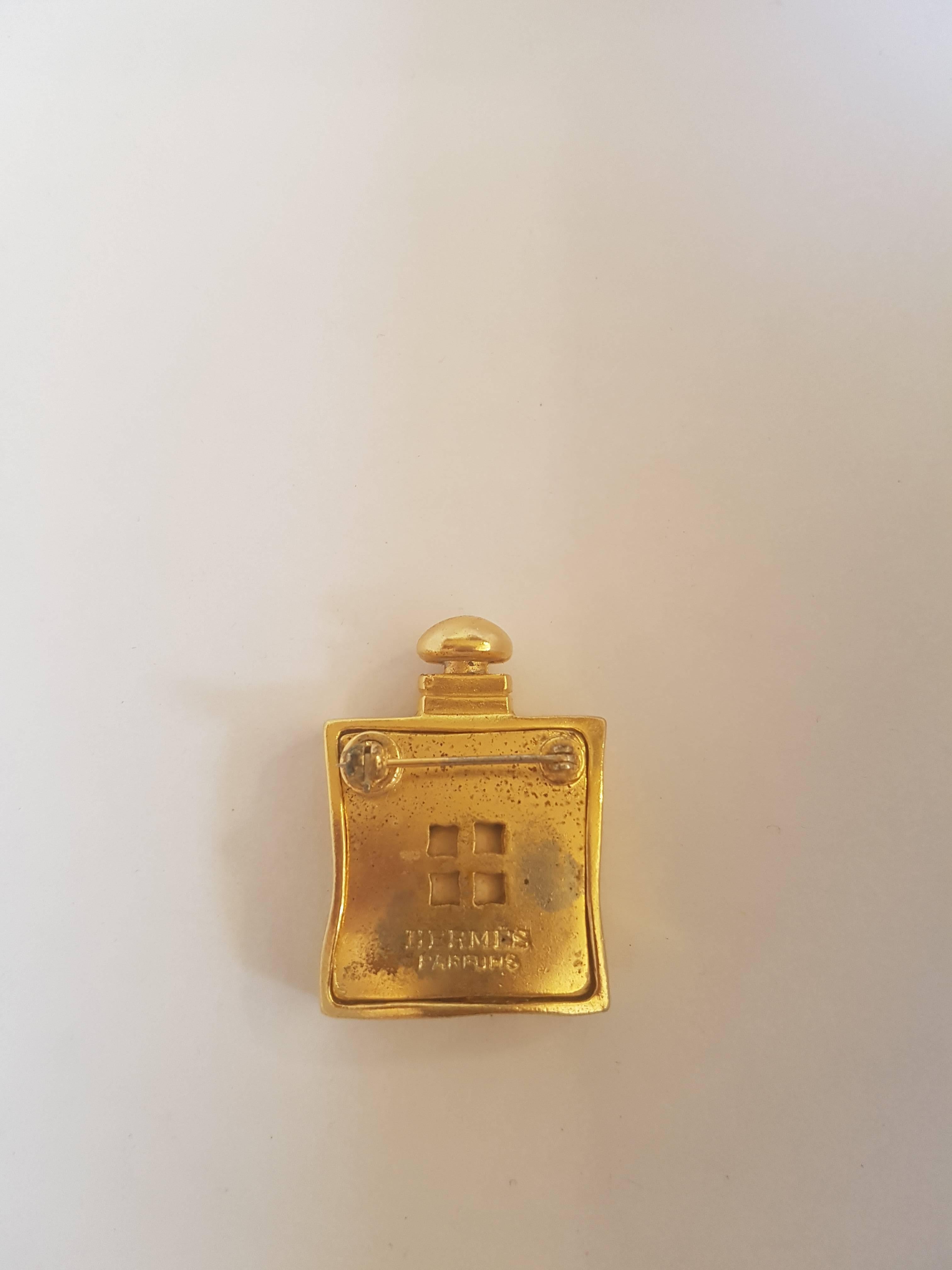 Hermes Gold tone Brooch Pin In Good Condition In Capri, IT