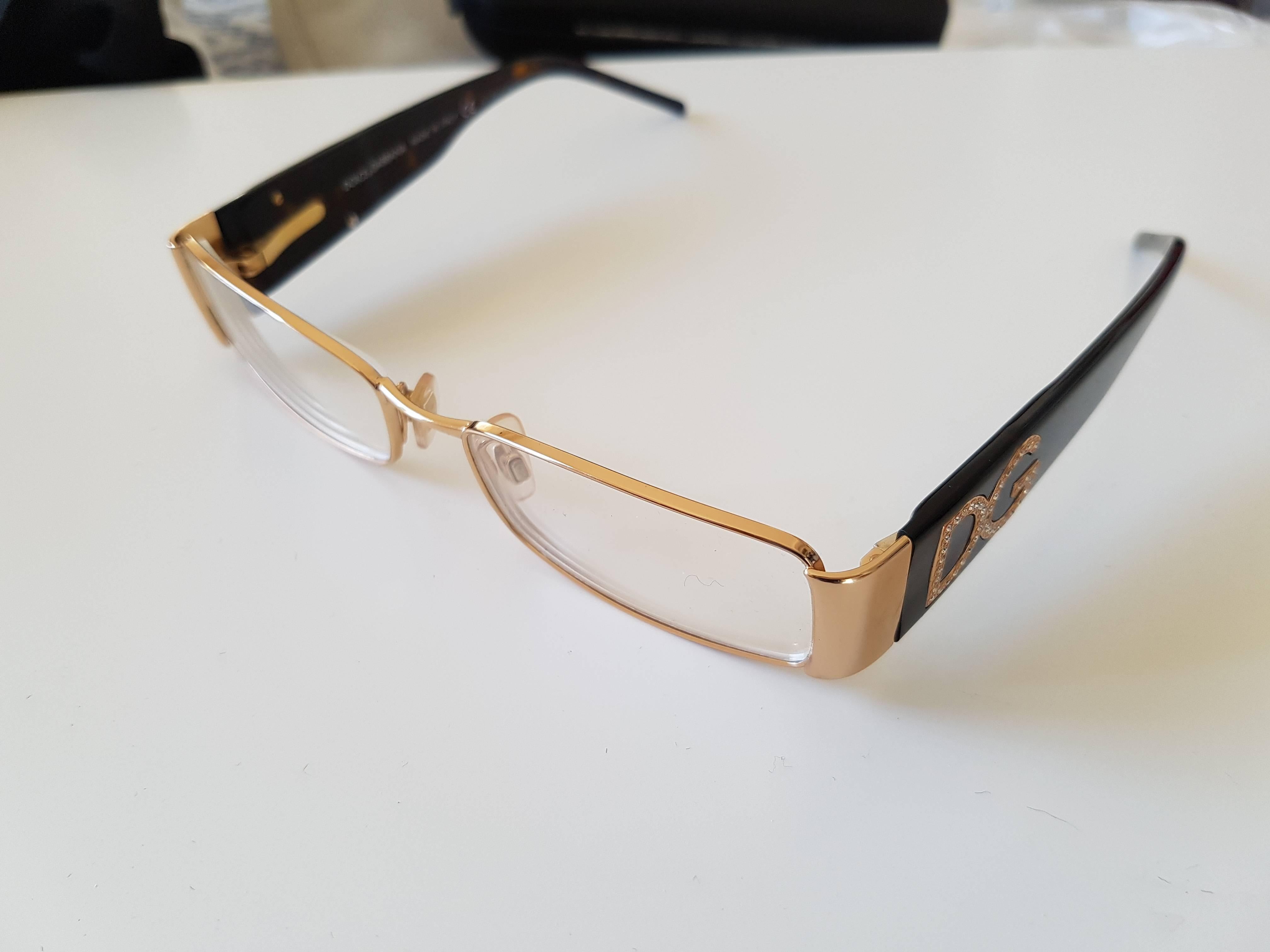 Beige Dolce & Gabbana tortoise frame glasses