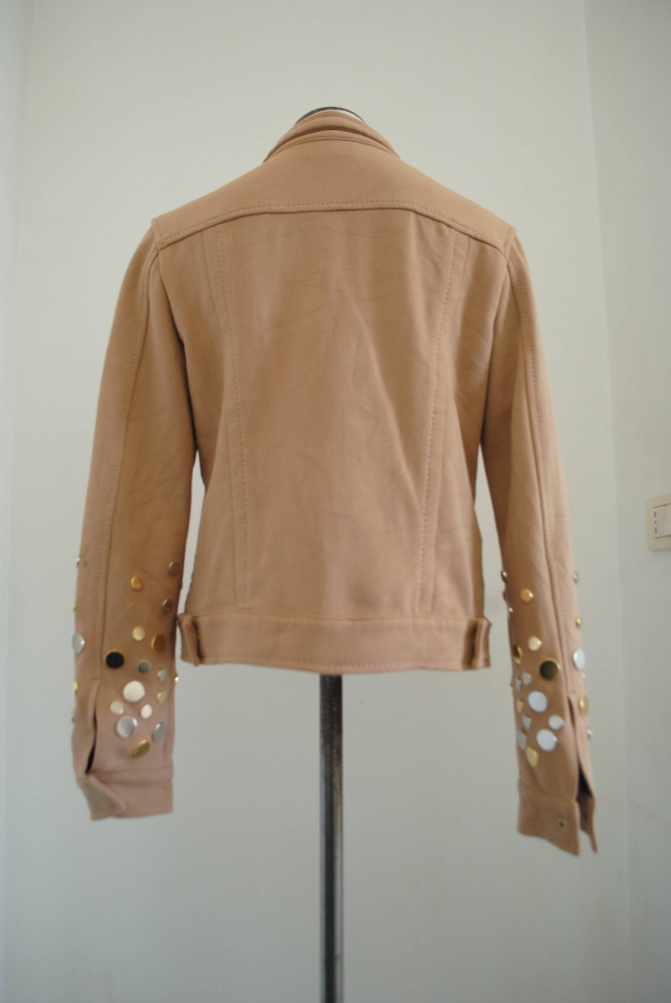 Fendi jacket with studs In Excellent Condition For Sale In Capri, IT