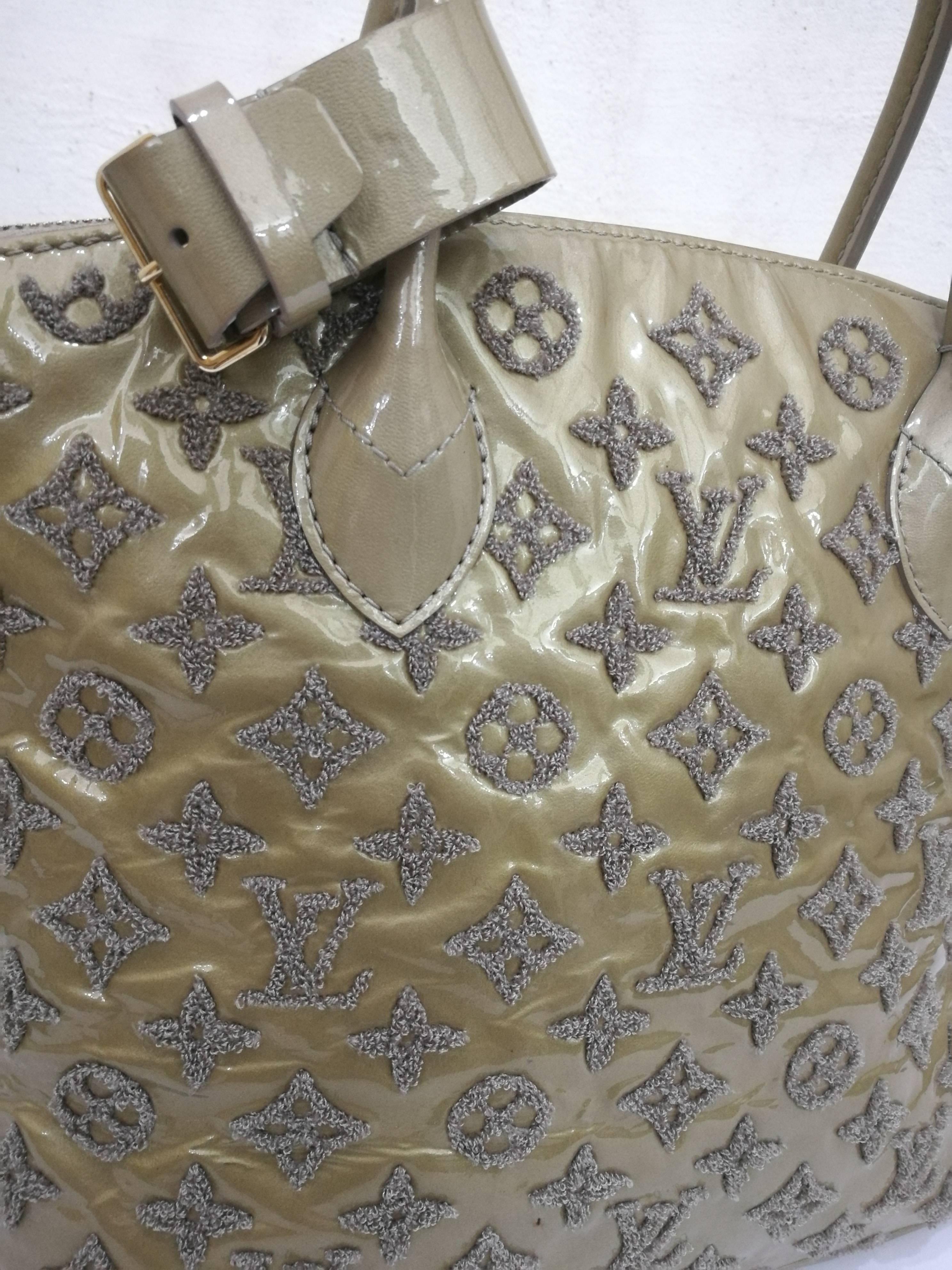 Brown Louis Vuitton Fascination Lockit Bag