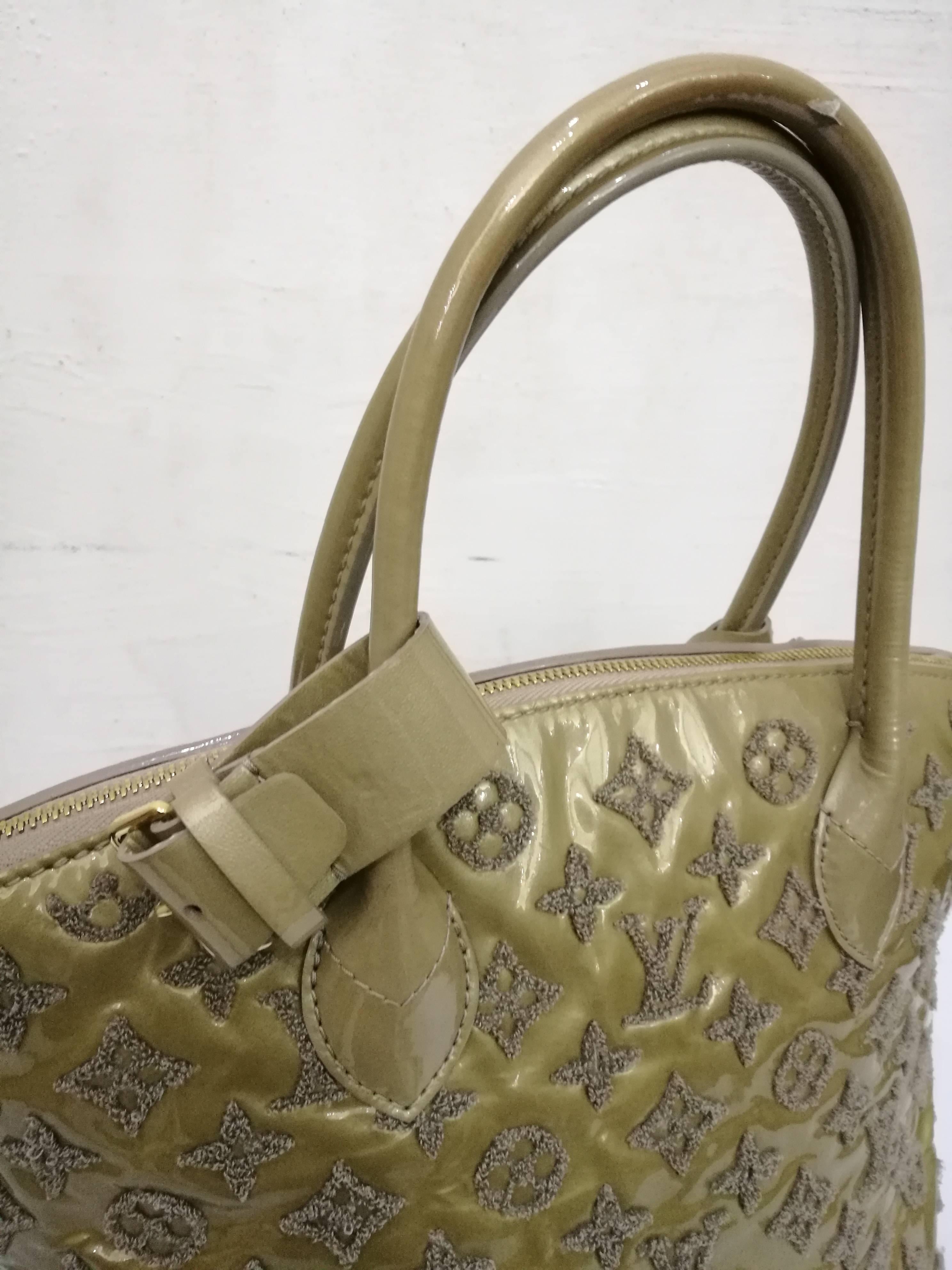Louis Vuitton Fascination Lockit Bag In Excellent Condition In Capri, IT