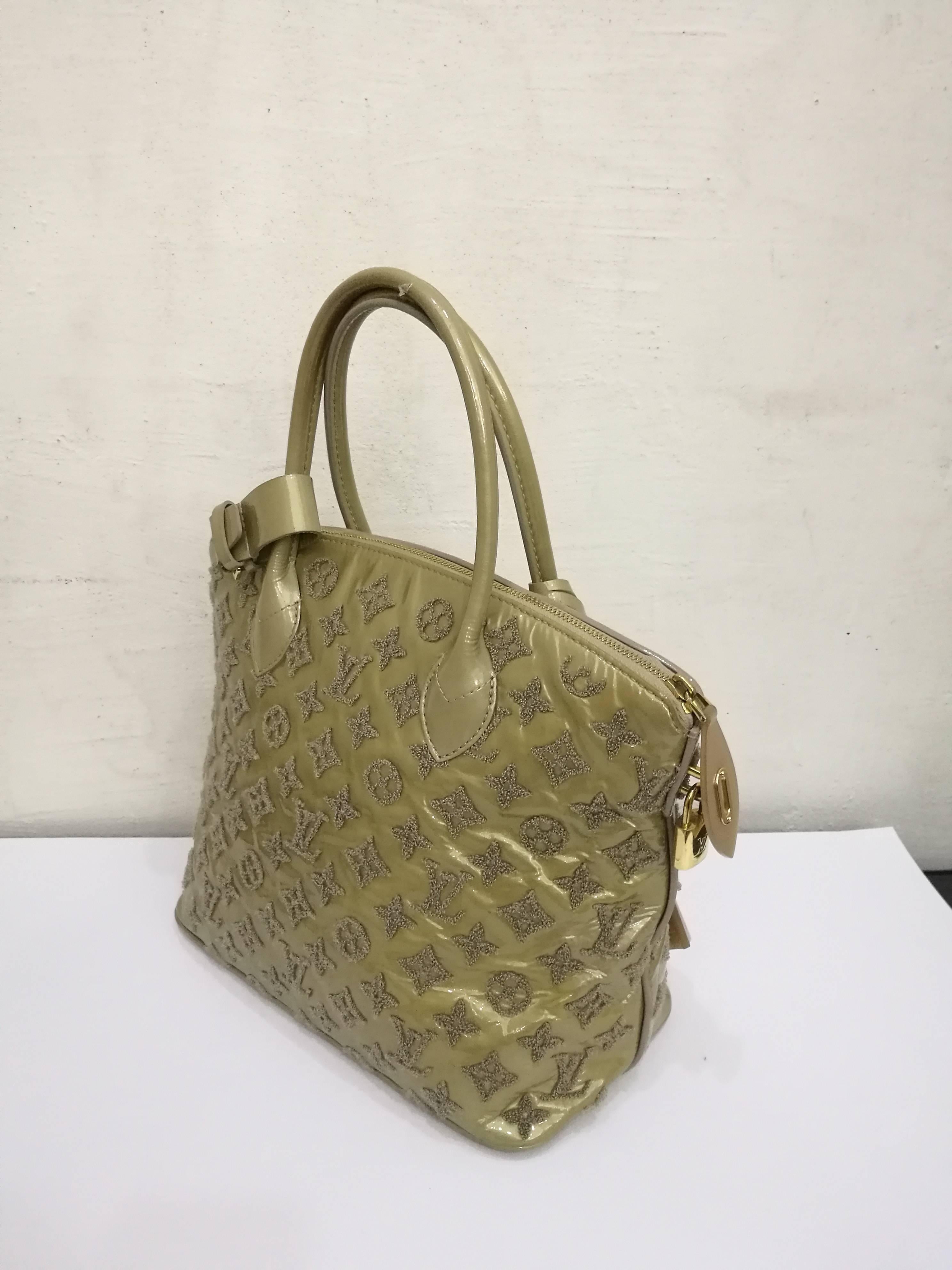 Women's Louis Vuitton Fascination Lockit Bag