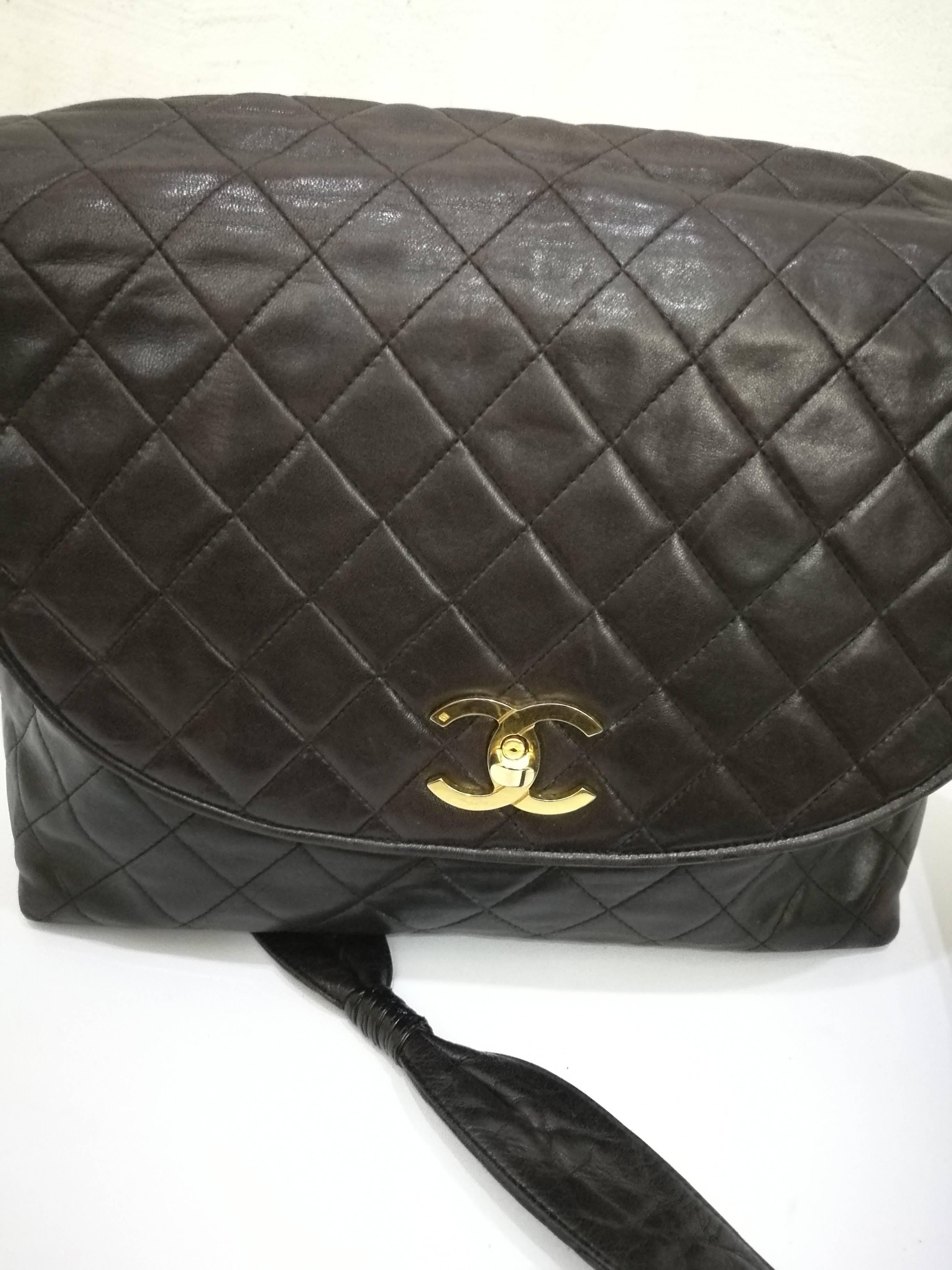 Black Chanel Brown Leather Gold tone Hardware Shoulder bag