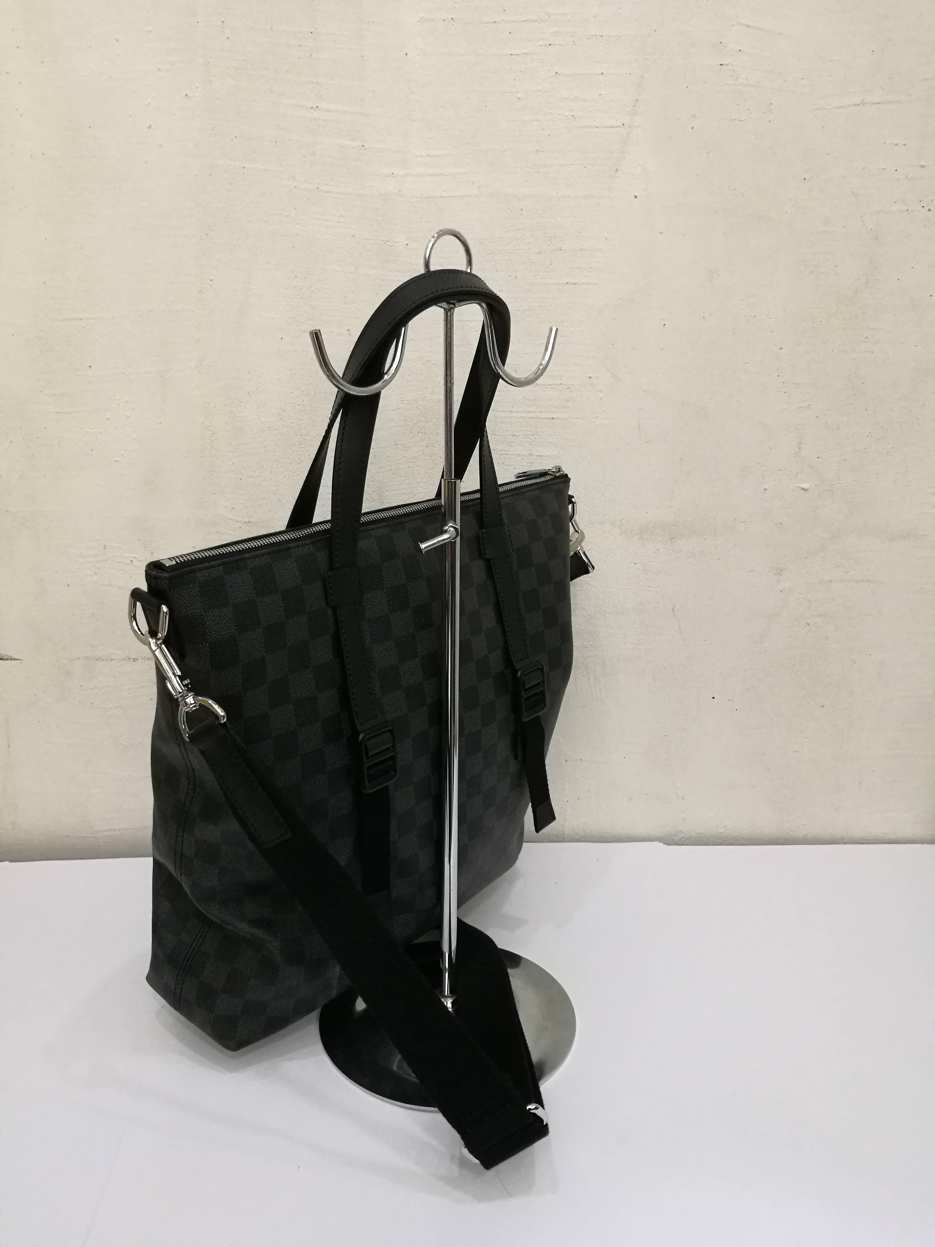 Women's or Men's Louis Vuitton Damier Graphite Bag NWOT