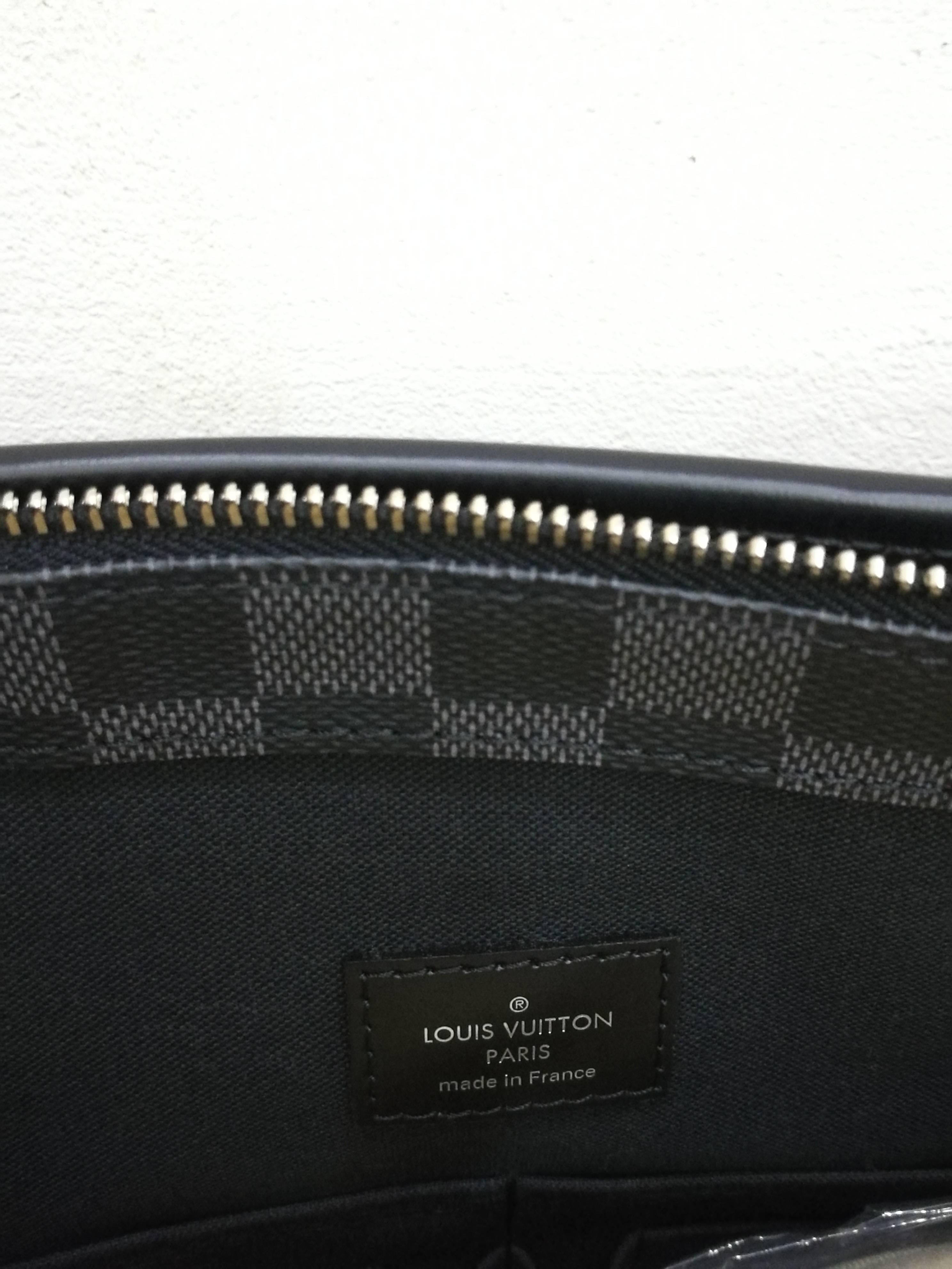 Black Louis Vuitton Damier Graphite Bag NWOT