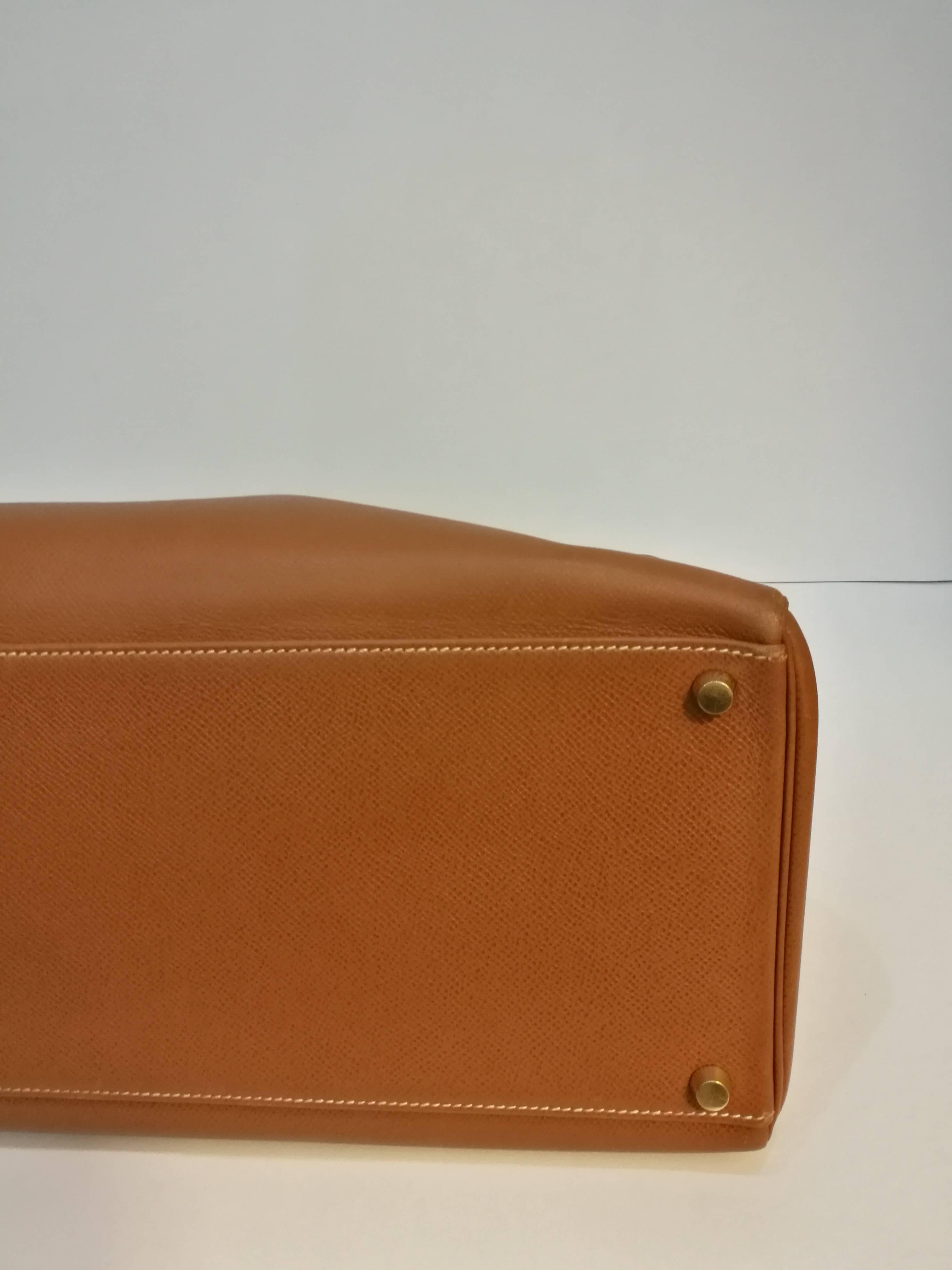 Brown Hermès nude leather 40 cm Kelly Gold Tone Hardware