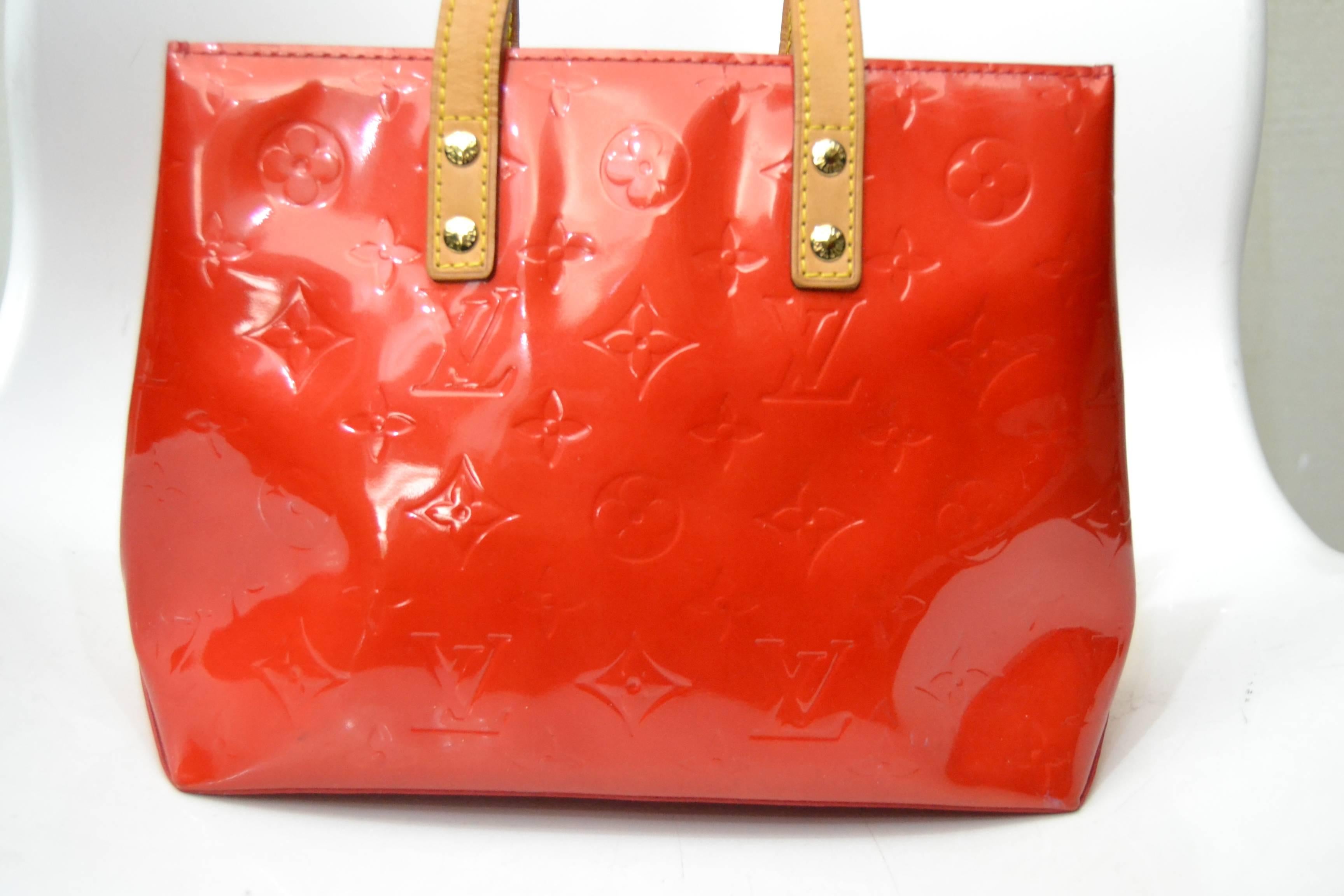 Women's Louis Vuitton Reade PM in Red Vernis leather bag