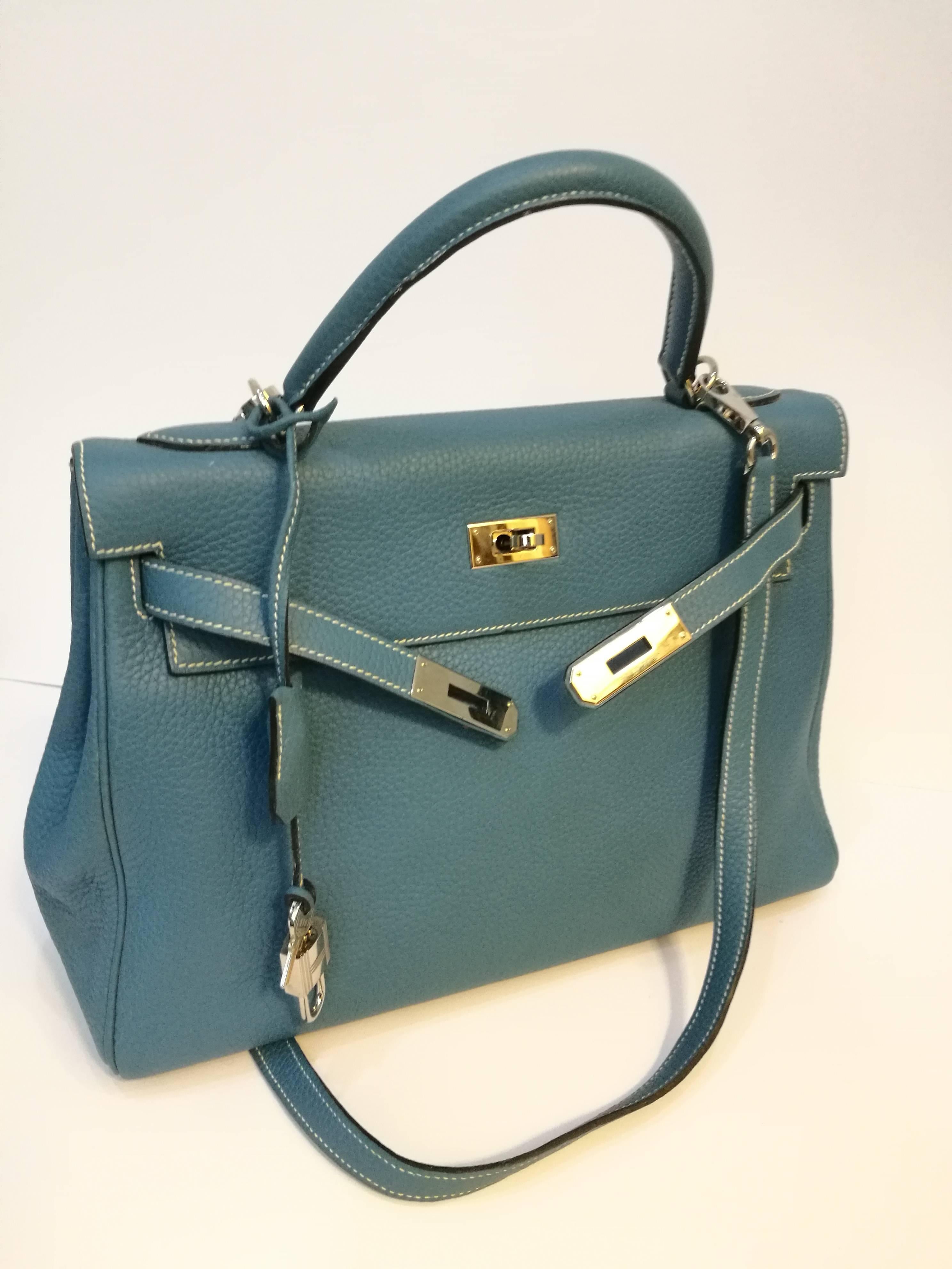 Hermes Light Blue Leather Kelly Bag

Silver tone hardware

Totally made in france