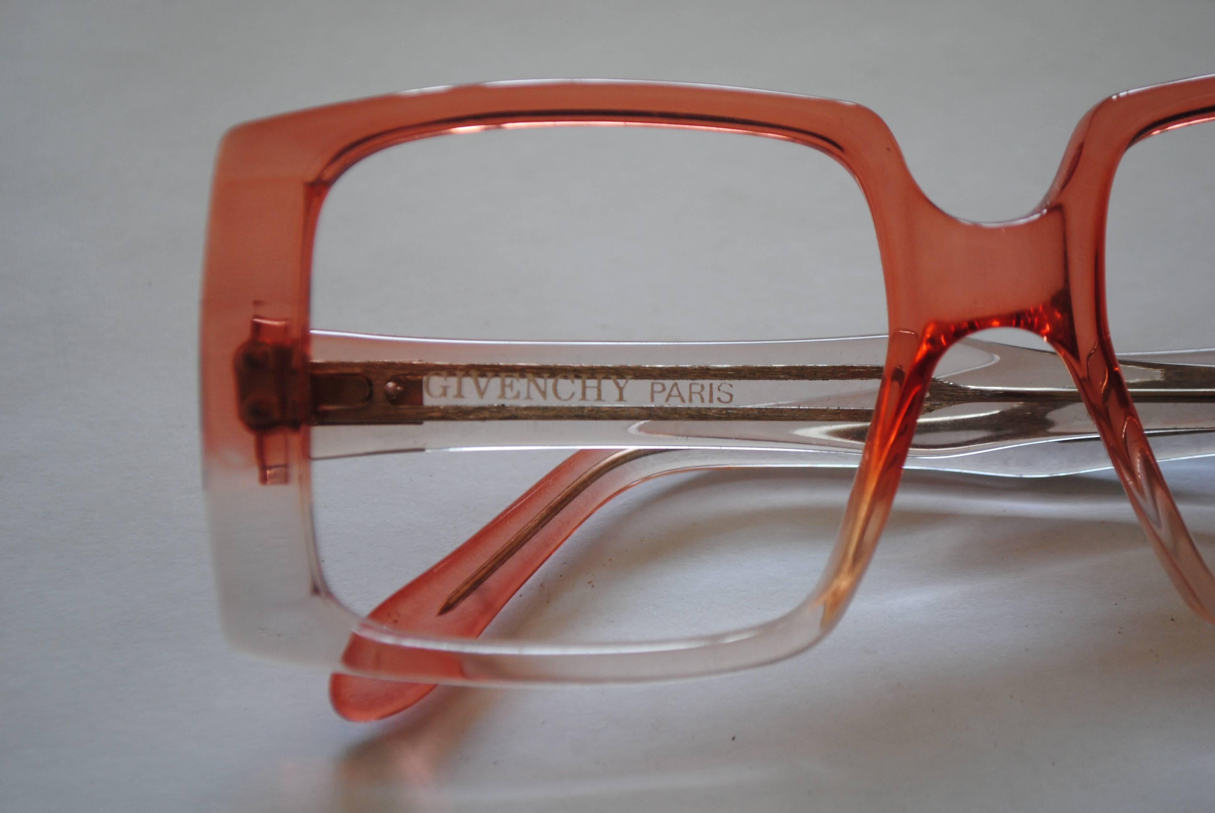 1990s Givenchy See Through Peach Crystal Frame In Excellent Condition In Capri, IT