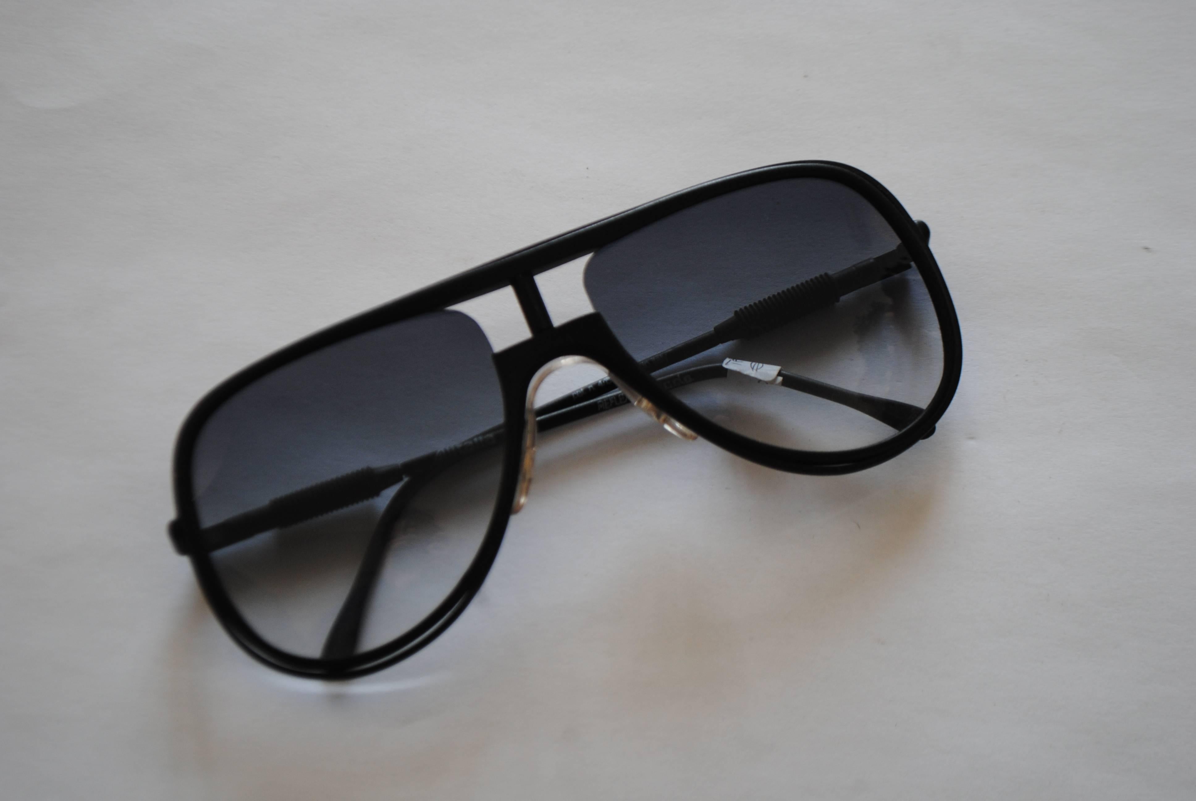 1990s Alitalia Black Sunglasses In Excellent Condition In Capri, IT
