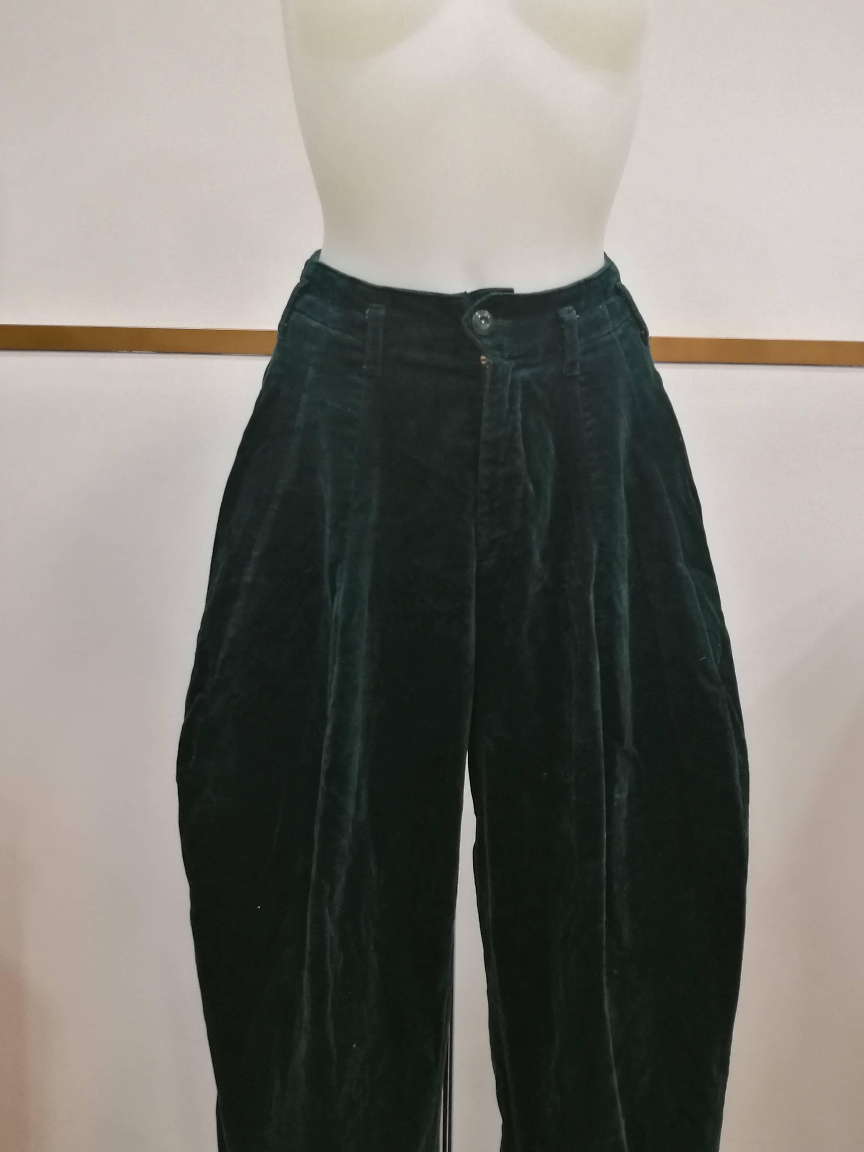 green velvet pants outfit