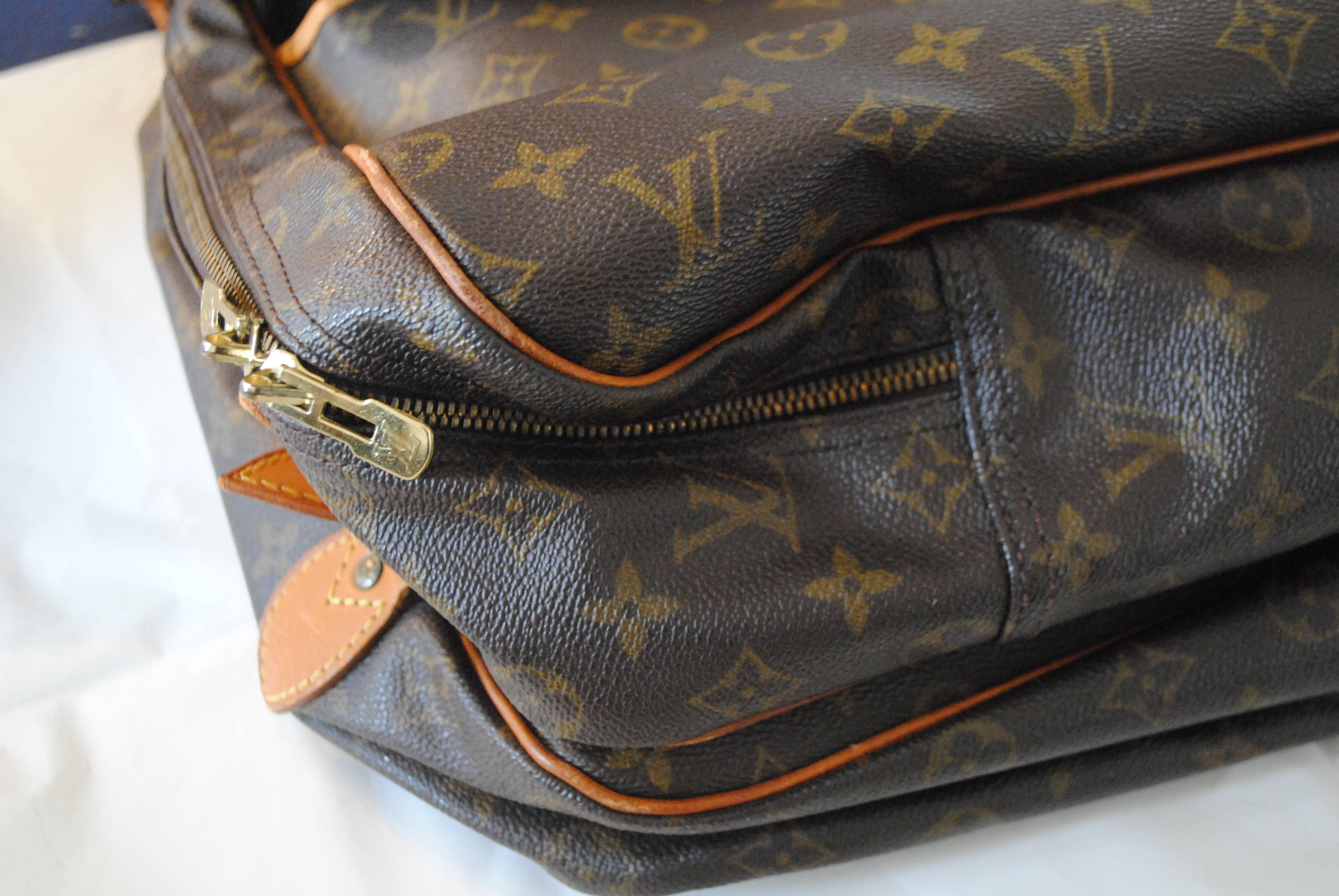 1994 Rare Louis Vuitton Sac Chasse Hunting Monogram Travel Bag 4