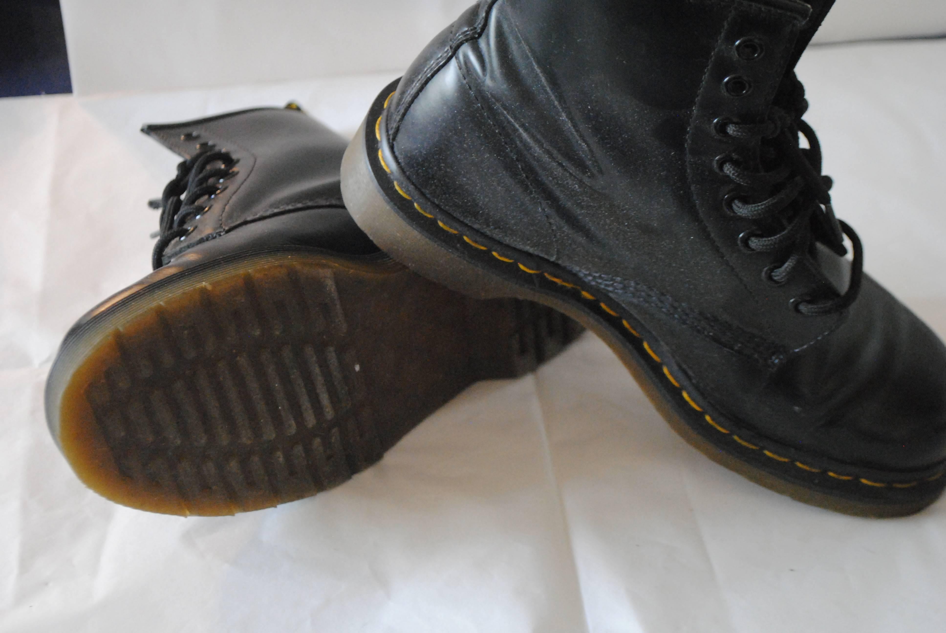 Dr Martens Women Black Boots 1