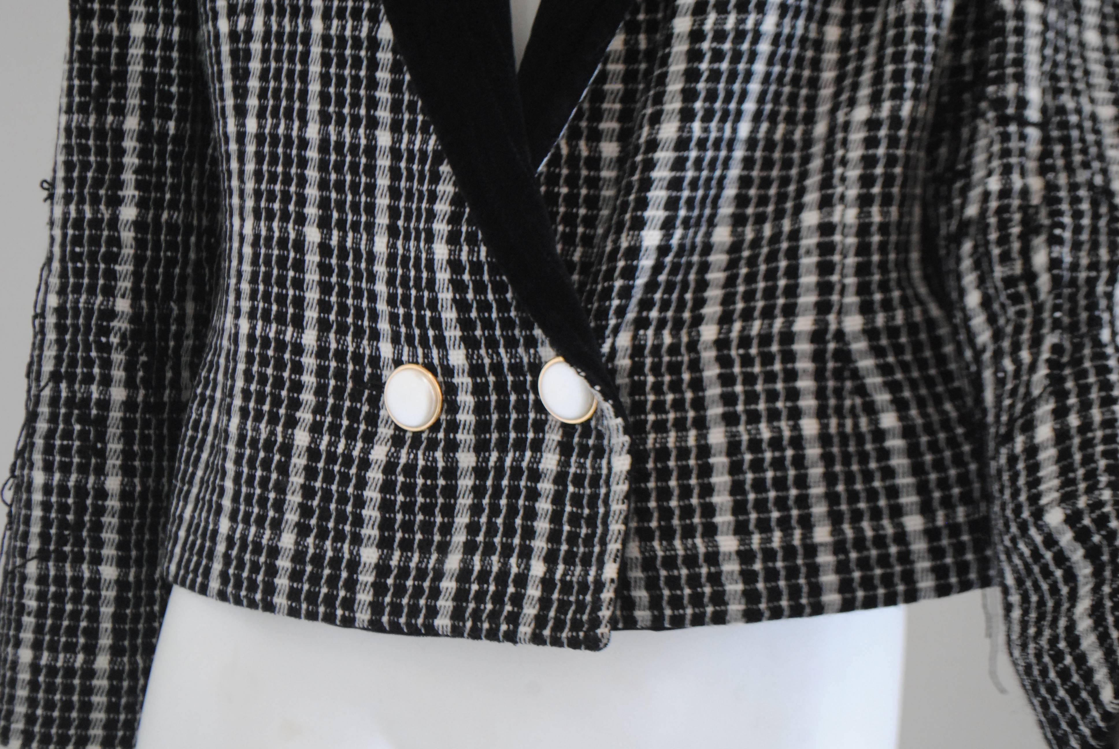 1980s Spazio Pied de Poule Black & White Wool Jacket In Good Condition For Sale In Capri, IT