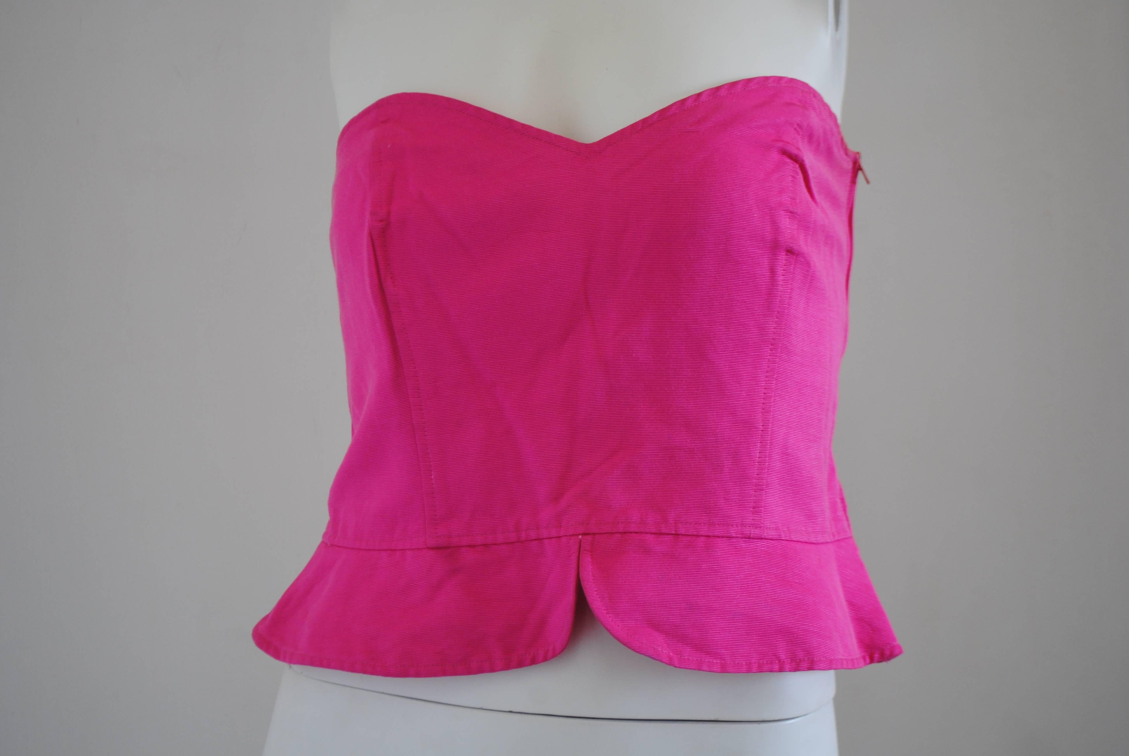 1980s Ungaro Corset

Totally made in italy in size 46

Composition: Viscose and cotton