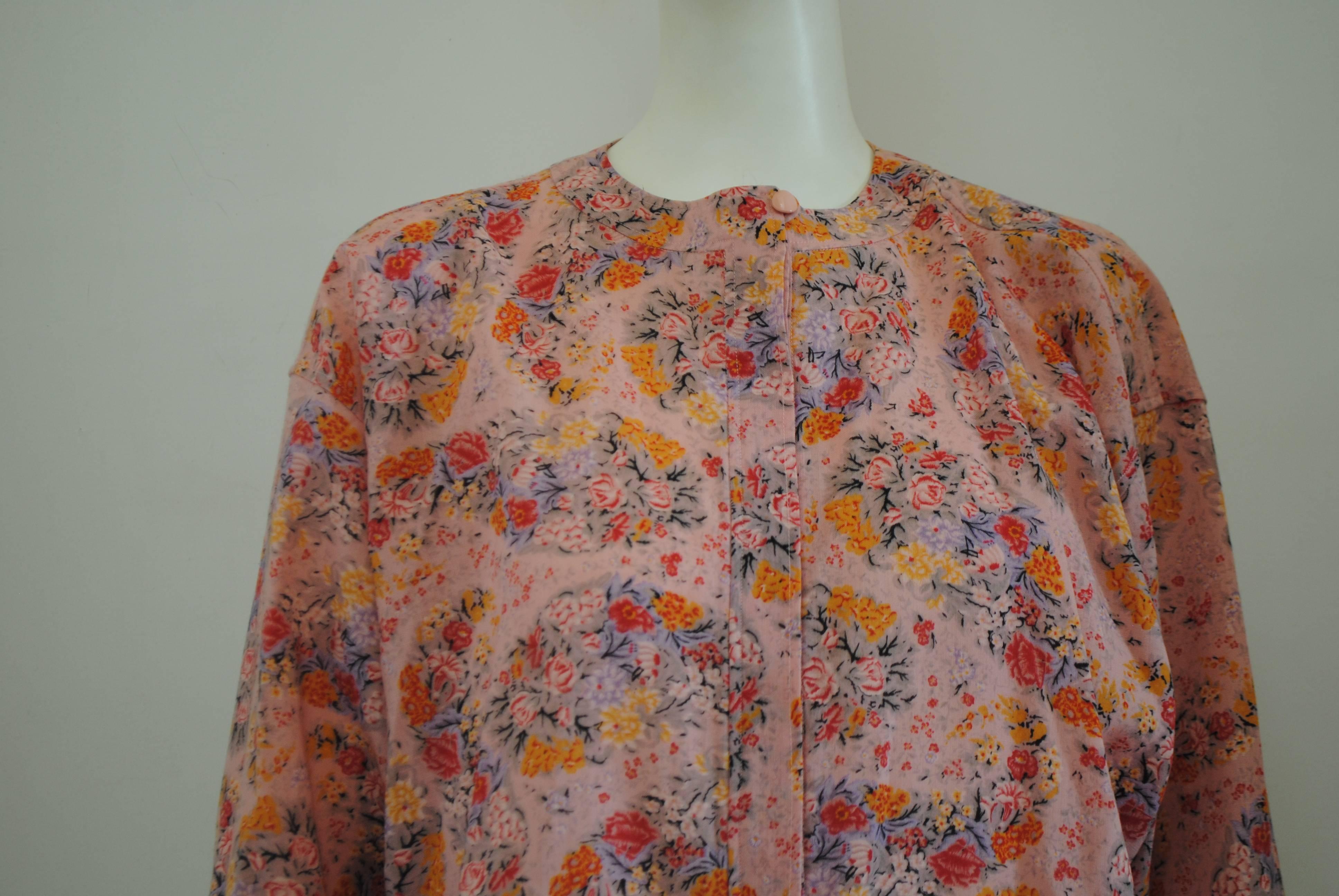 Ungaro Solo Donna Paris Wool Flower Shirt In Good Condition For Sale In Capri, IT