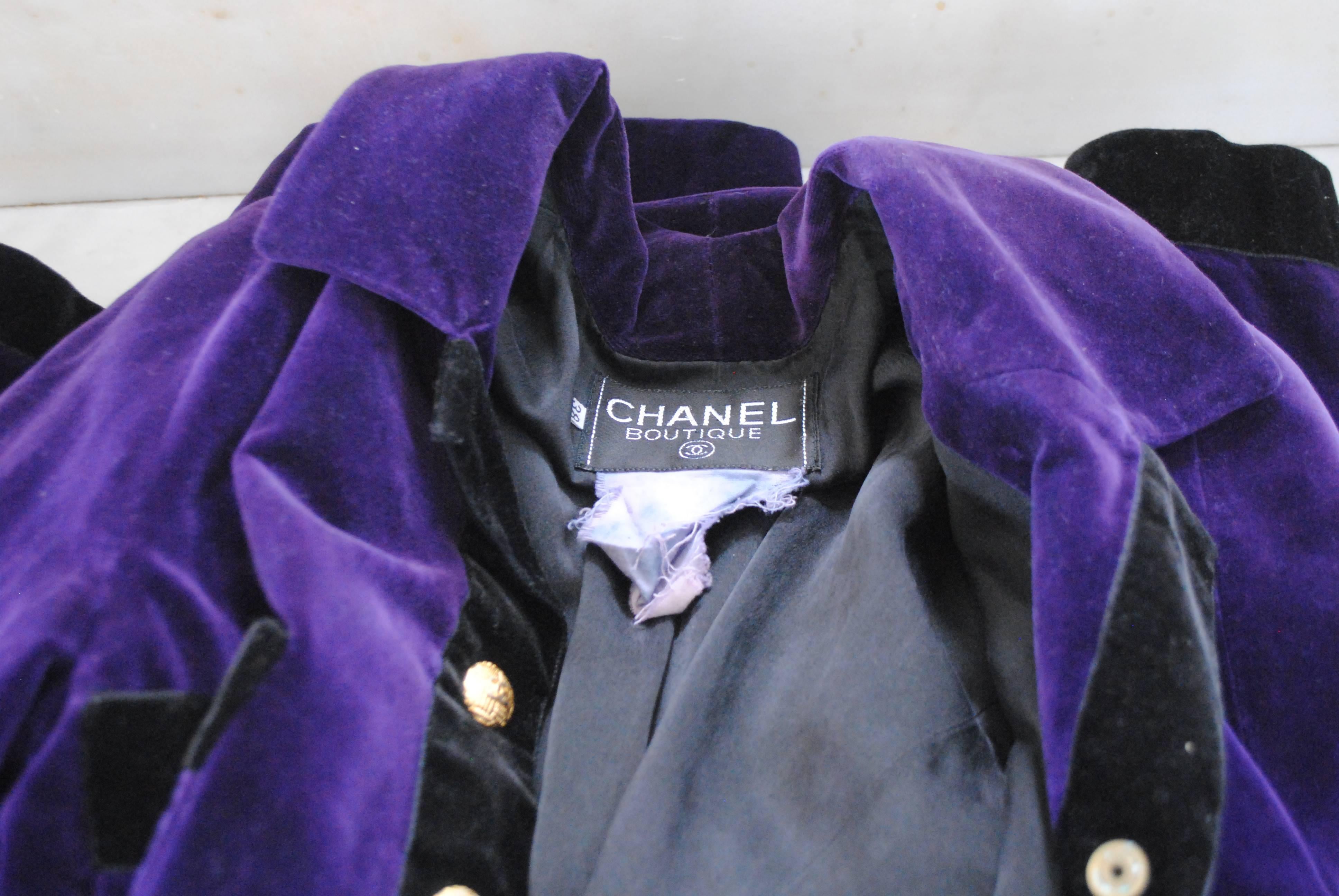 1980s Chanel Boutique Purple Black Velvet Jacket 6