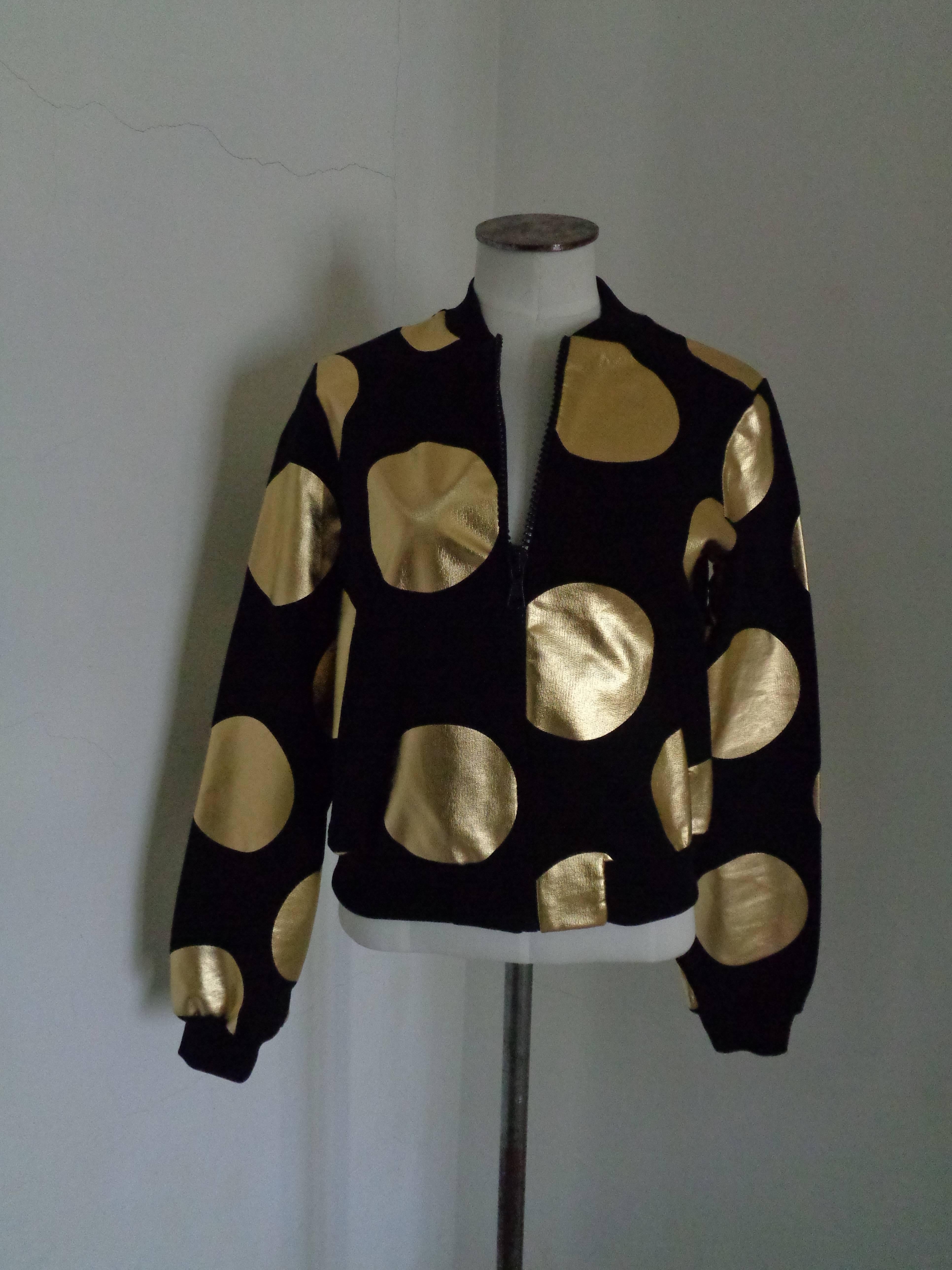 Boutique Moschino Black / Gold Pois Sweater
Composition: Cotton
Size 38