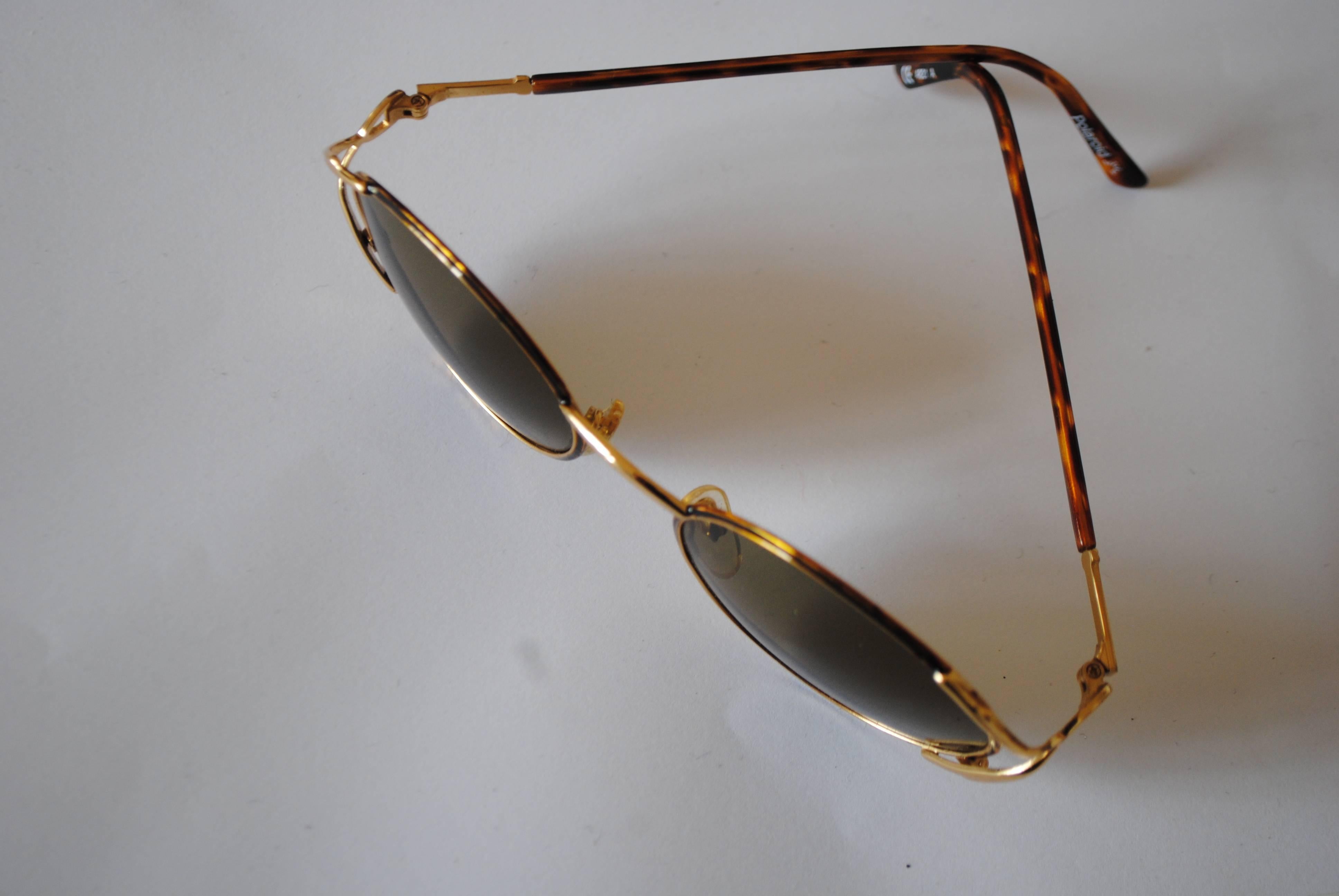 Black Polaroid tortoise gold hw sunglasses