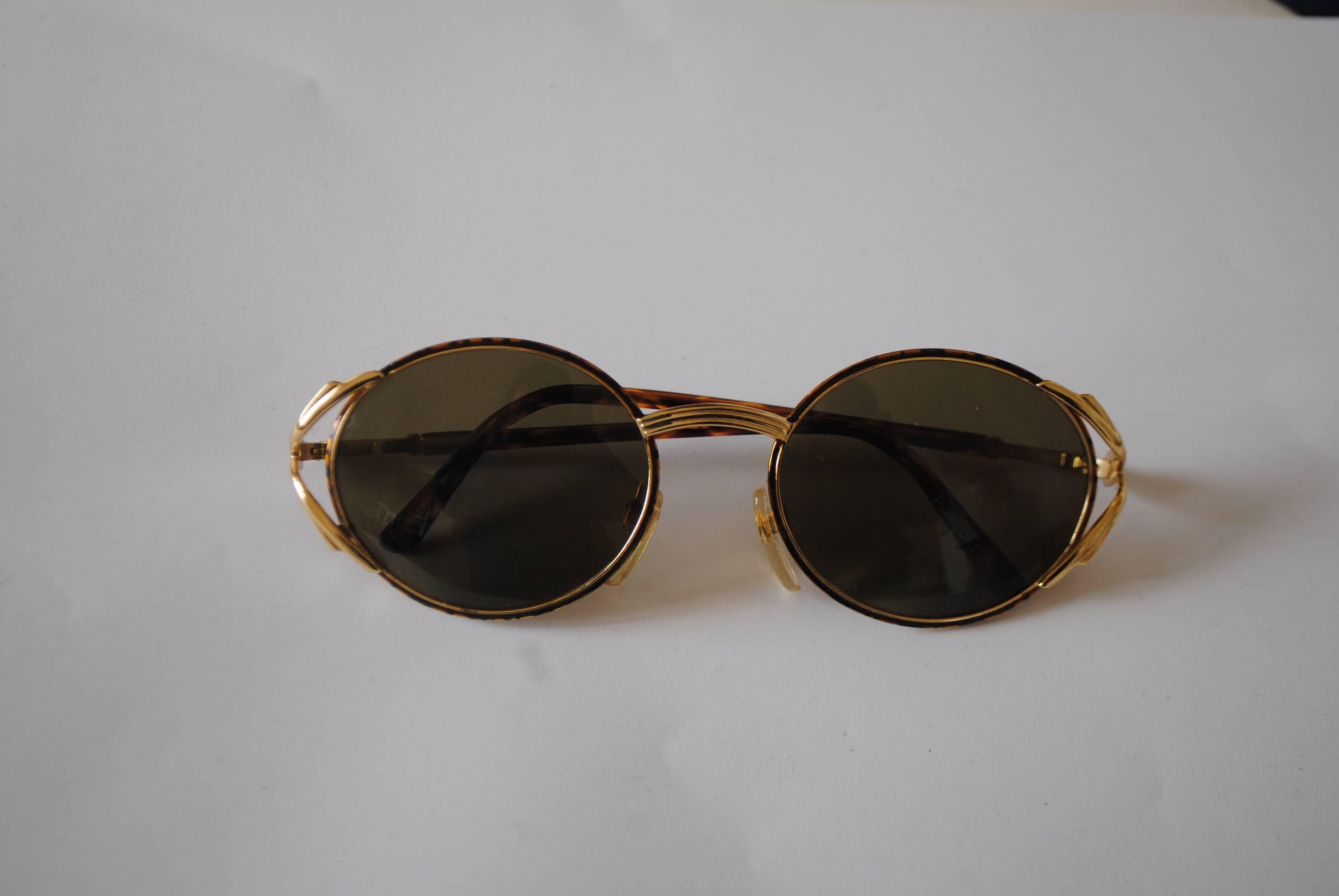 Women's or Men's Polaroid tortoise gold hw sunglasses