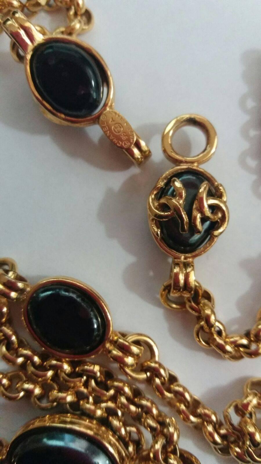 Women's or Men's 1995 Chanel Gold tone Black Stone CC Necklace
