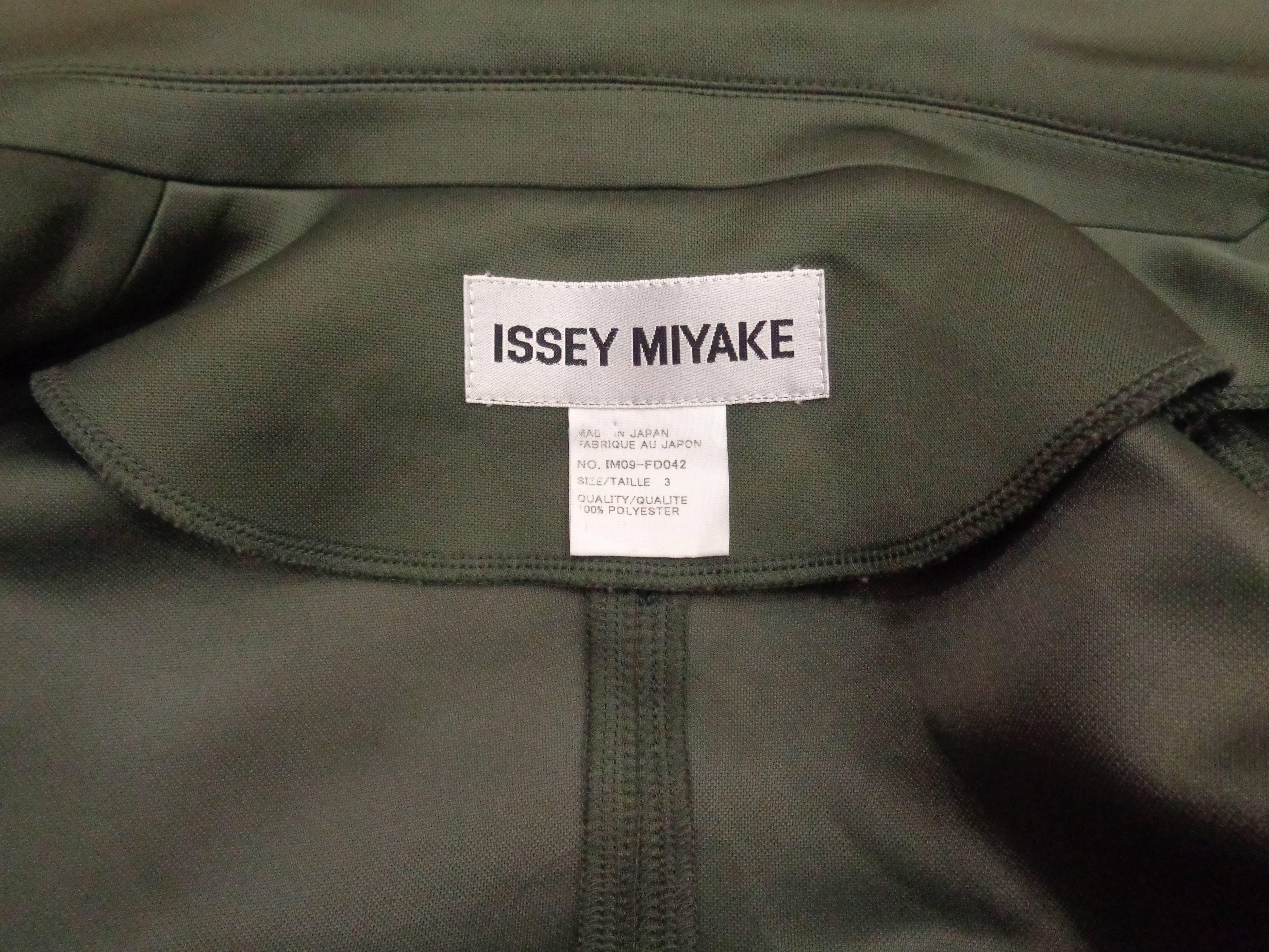 Issey Miyake Rare Green Bomber Jacket In Excellent Condition In Capri, IT