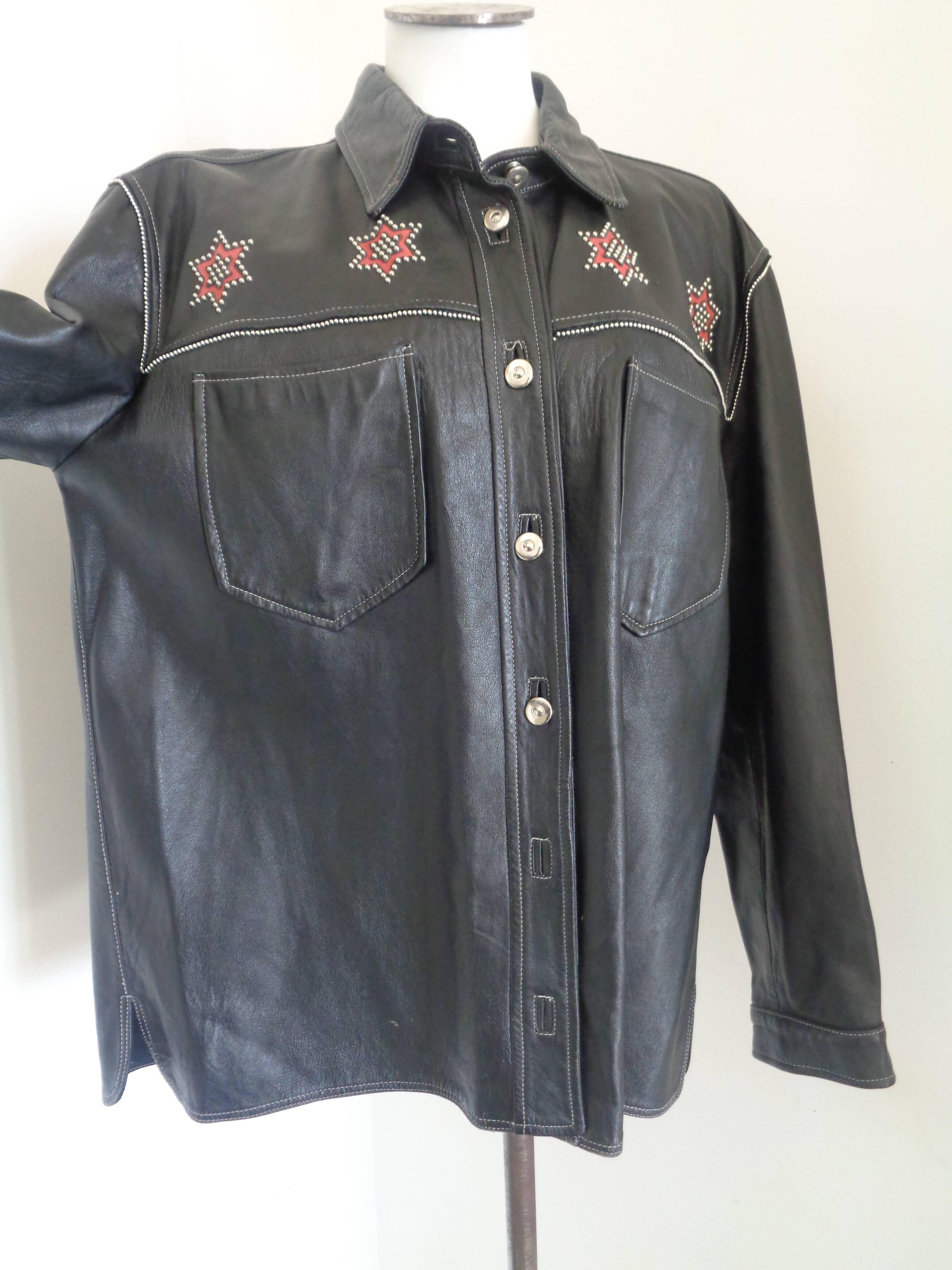 Vintage Vinci Black Red stars leather shirt  In Excellent Condition In Capri, IT