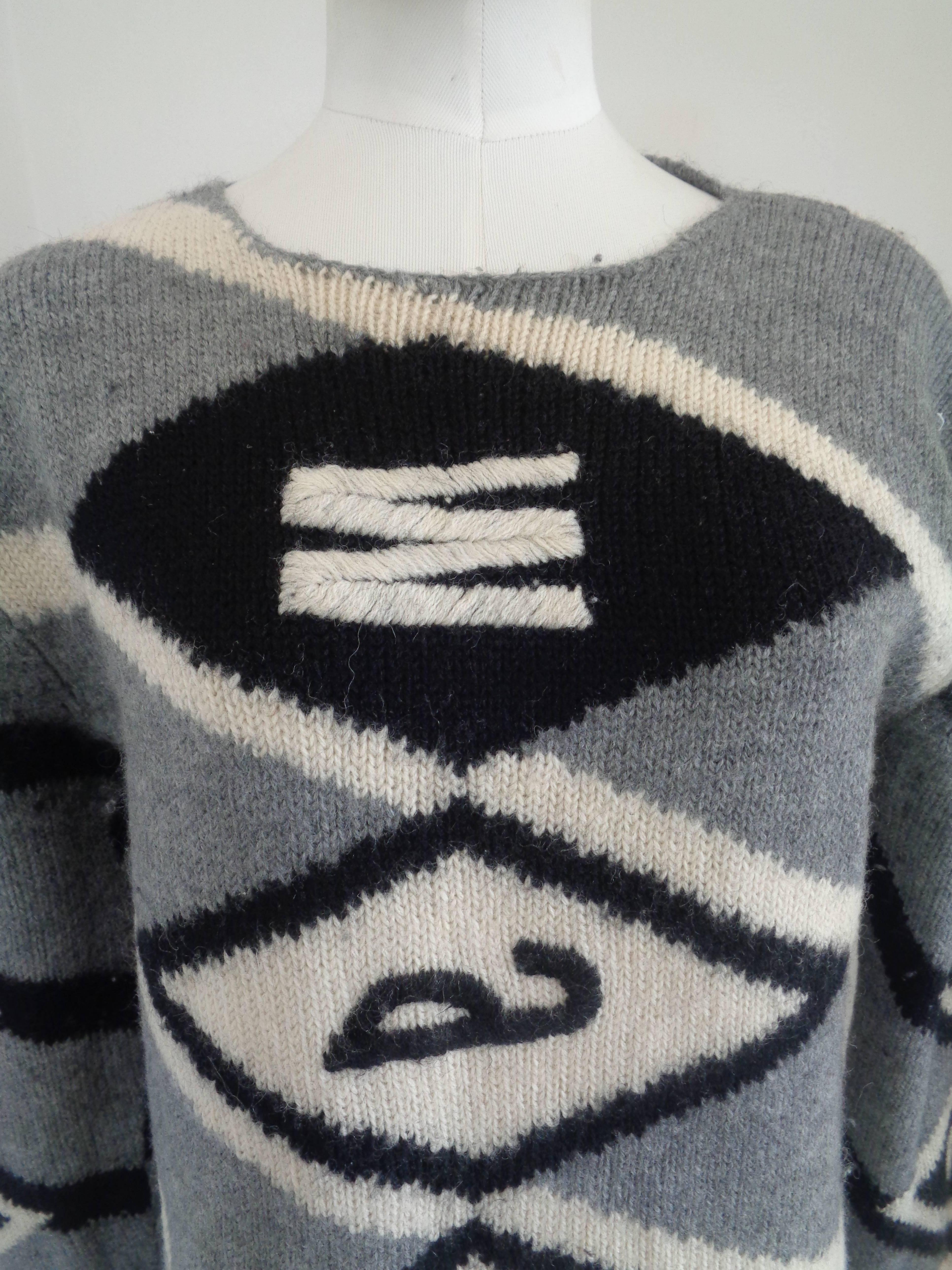 Moschino Iconic Warm Grey-White-Black Pull In Excellent Condition In Capri, IT