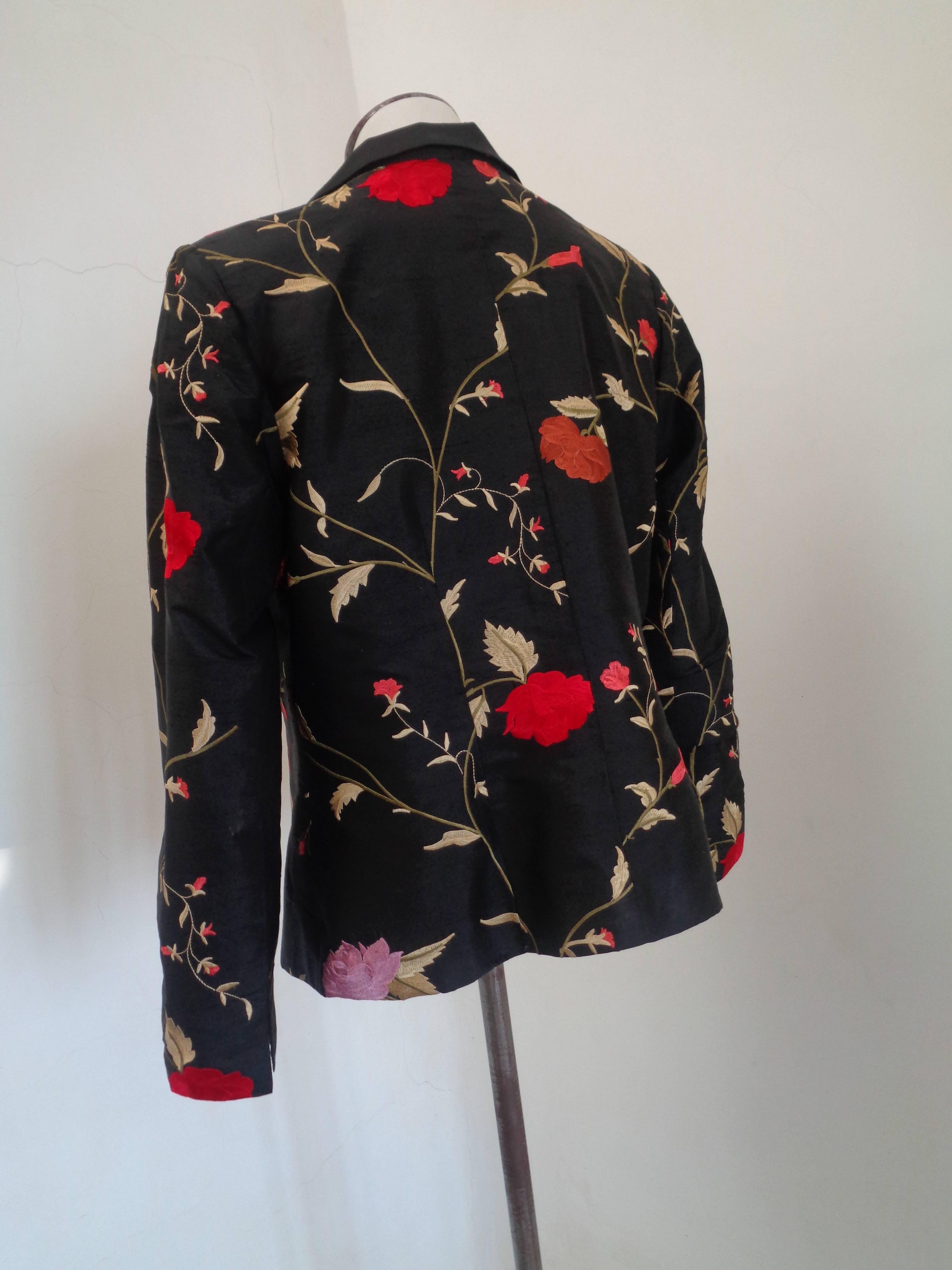 1980s Vintage Black Shantung Flower Jacket In Excellent Condition In Capri, IT