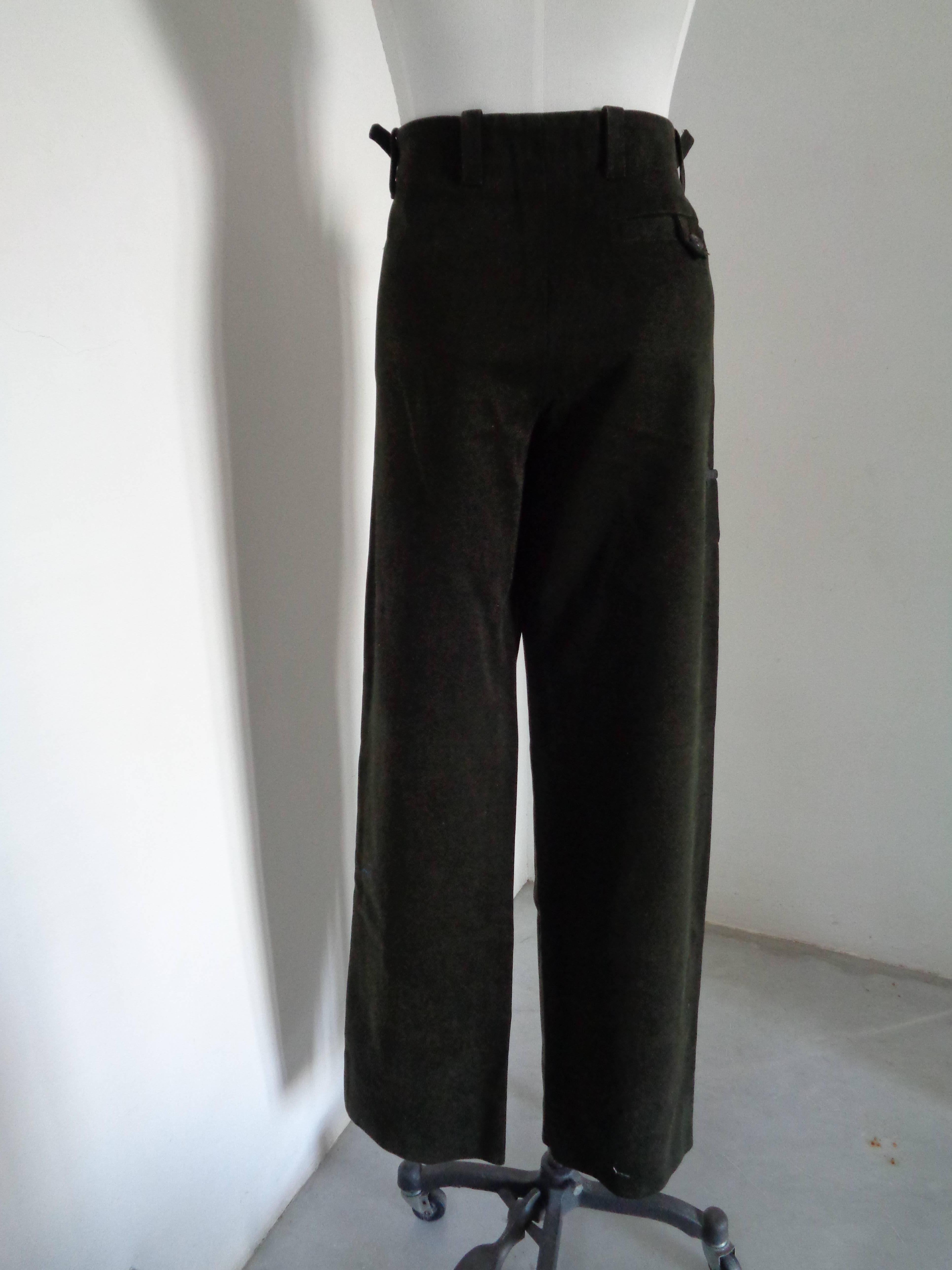 Versace military Green Cotton Pants In Excellent Condition In Capri, IT