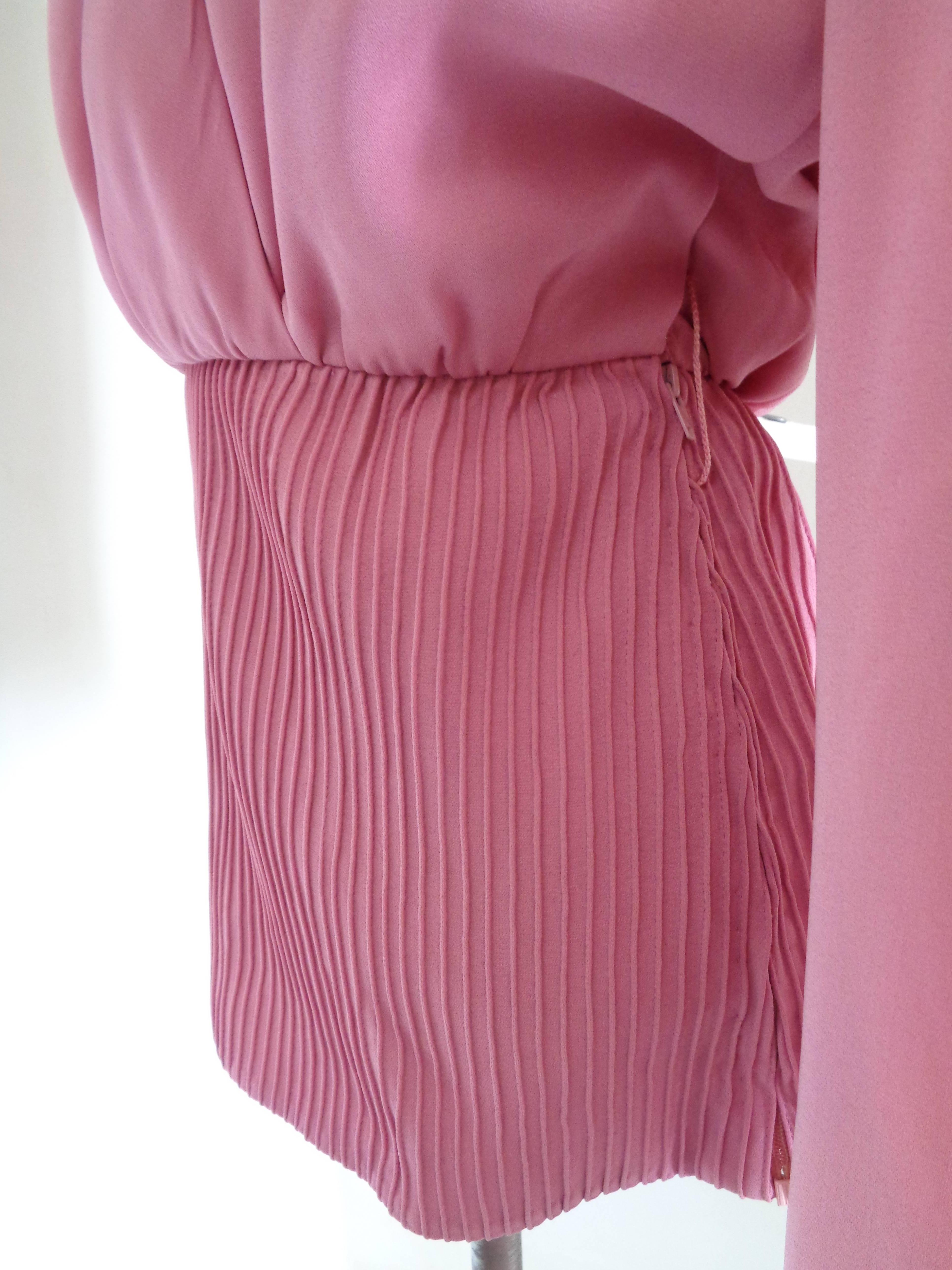 Valentino Boutique Pink Silk Sweater Blouse In New Condition For Sale In Capri, IT