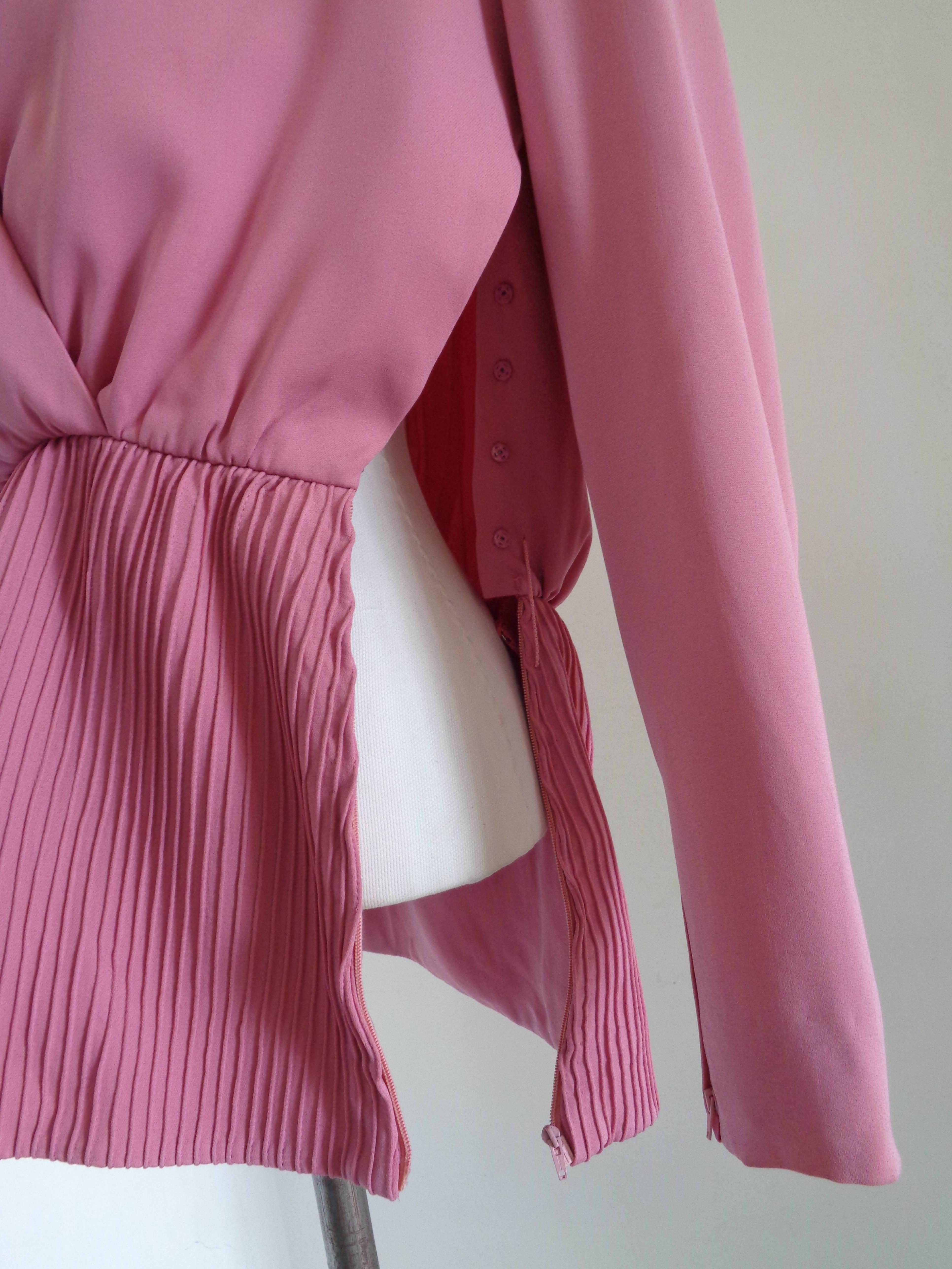 Women's Valentino Boutique Pink Silk Sweater Blouse For Sale