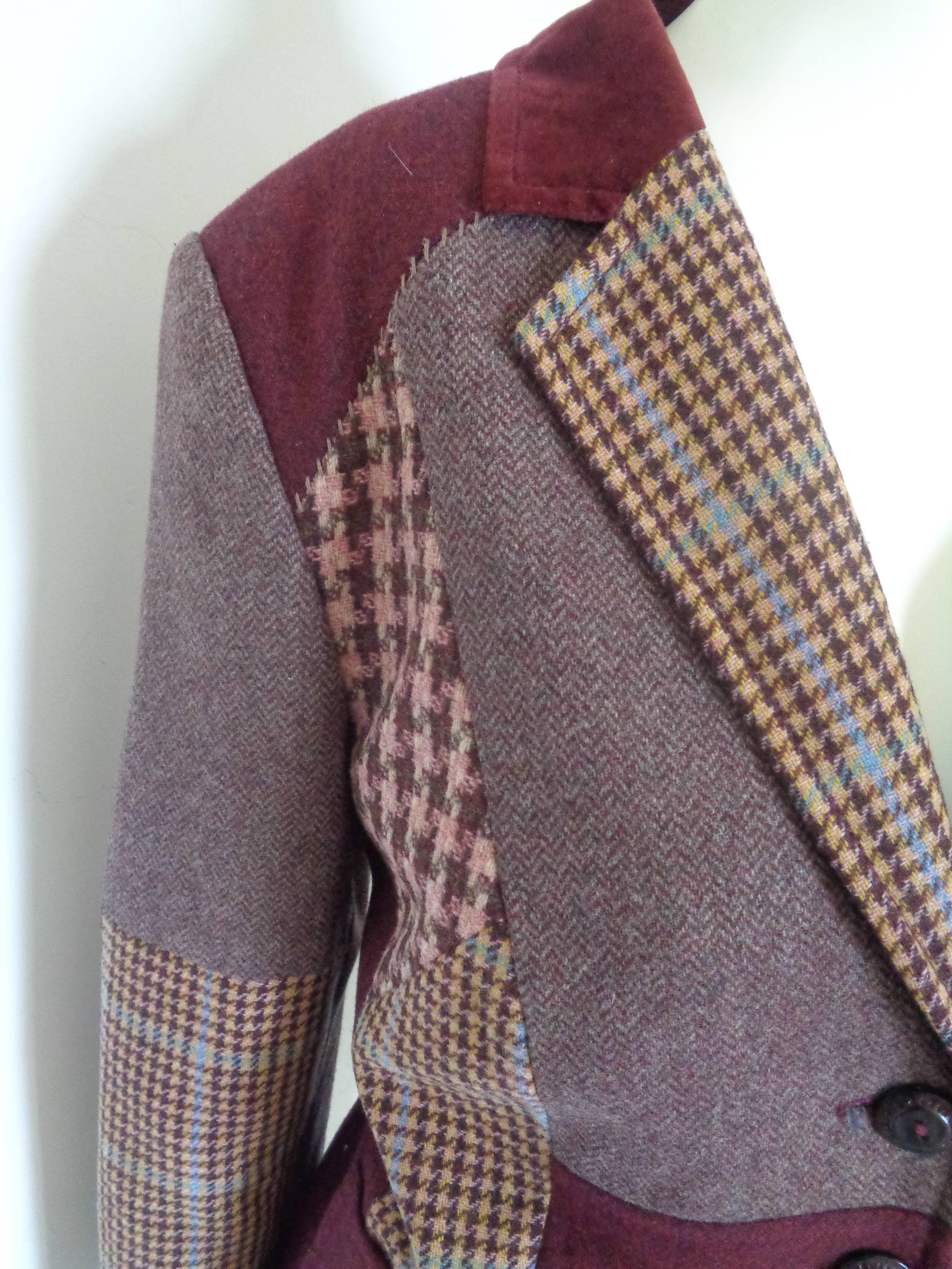 Vintage multicolour Wool Jacket

Totally made in italy in italian size range 44

Composition: Wool
Acetate and viscose