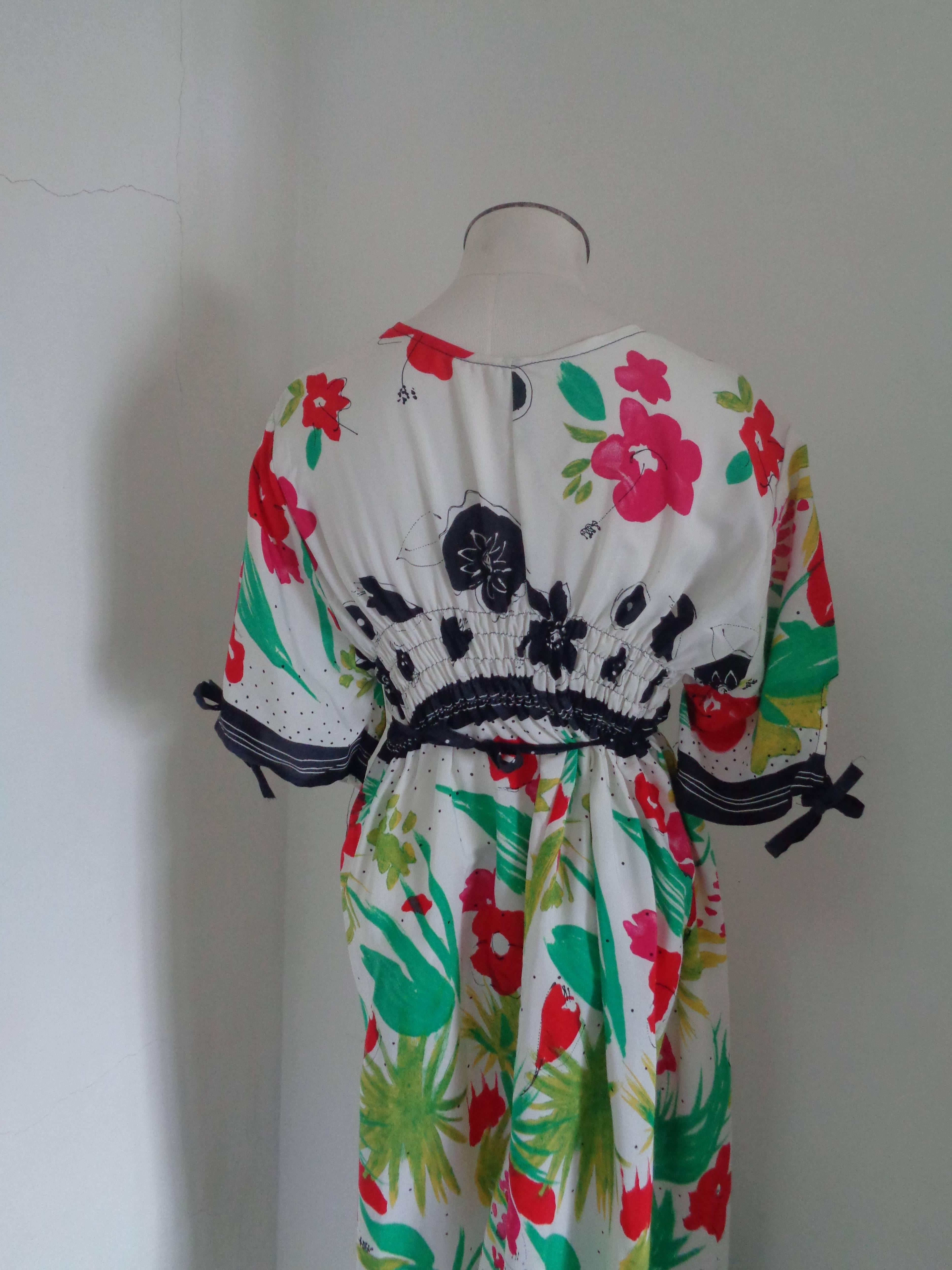 Women's 1980s Vintage multicolour flower Dress For Sale