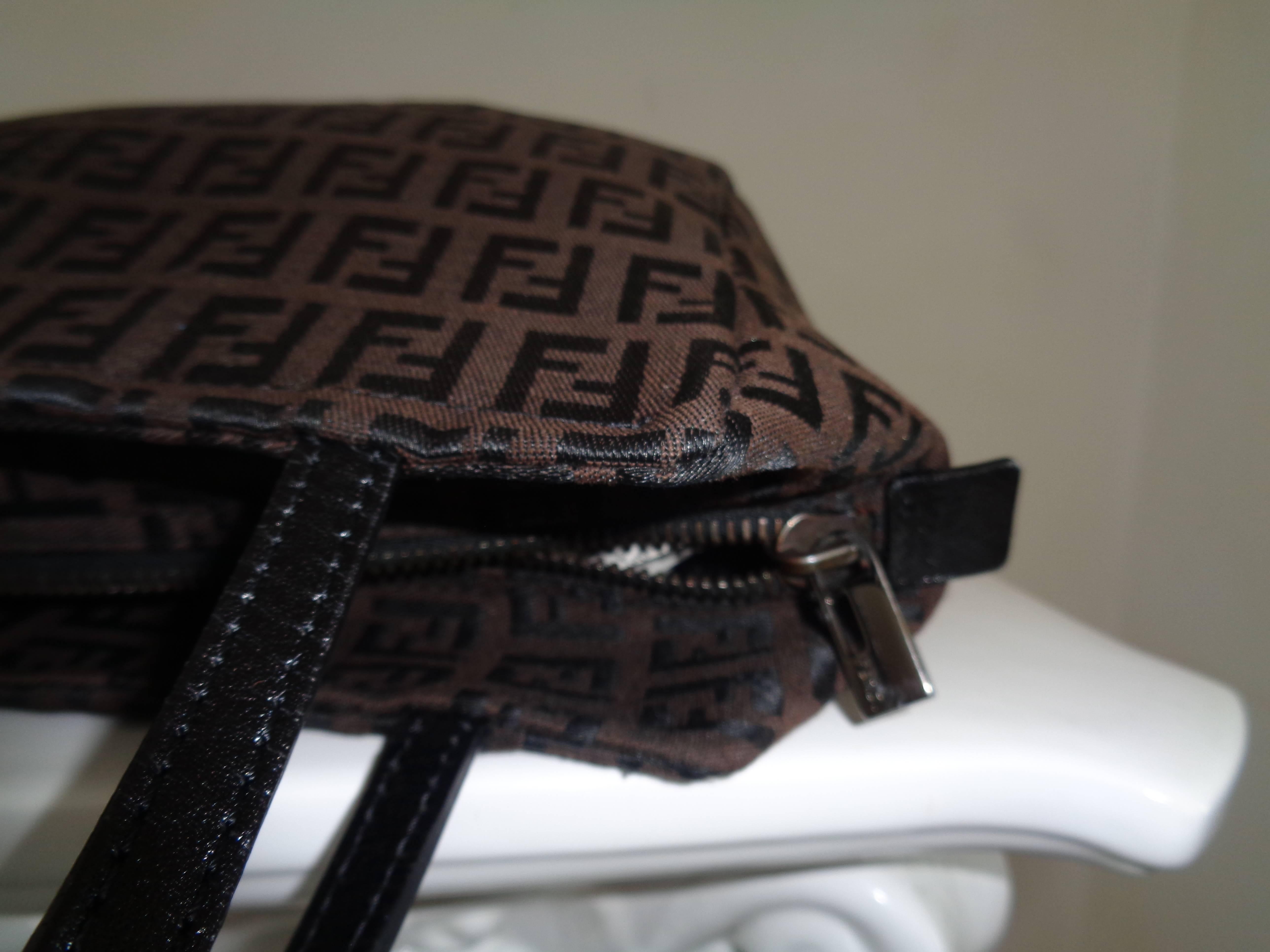 Fendi Brown Monogram Small Bag In Excellent Condition In Capri, IT