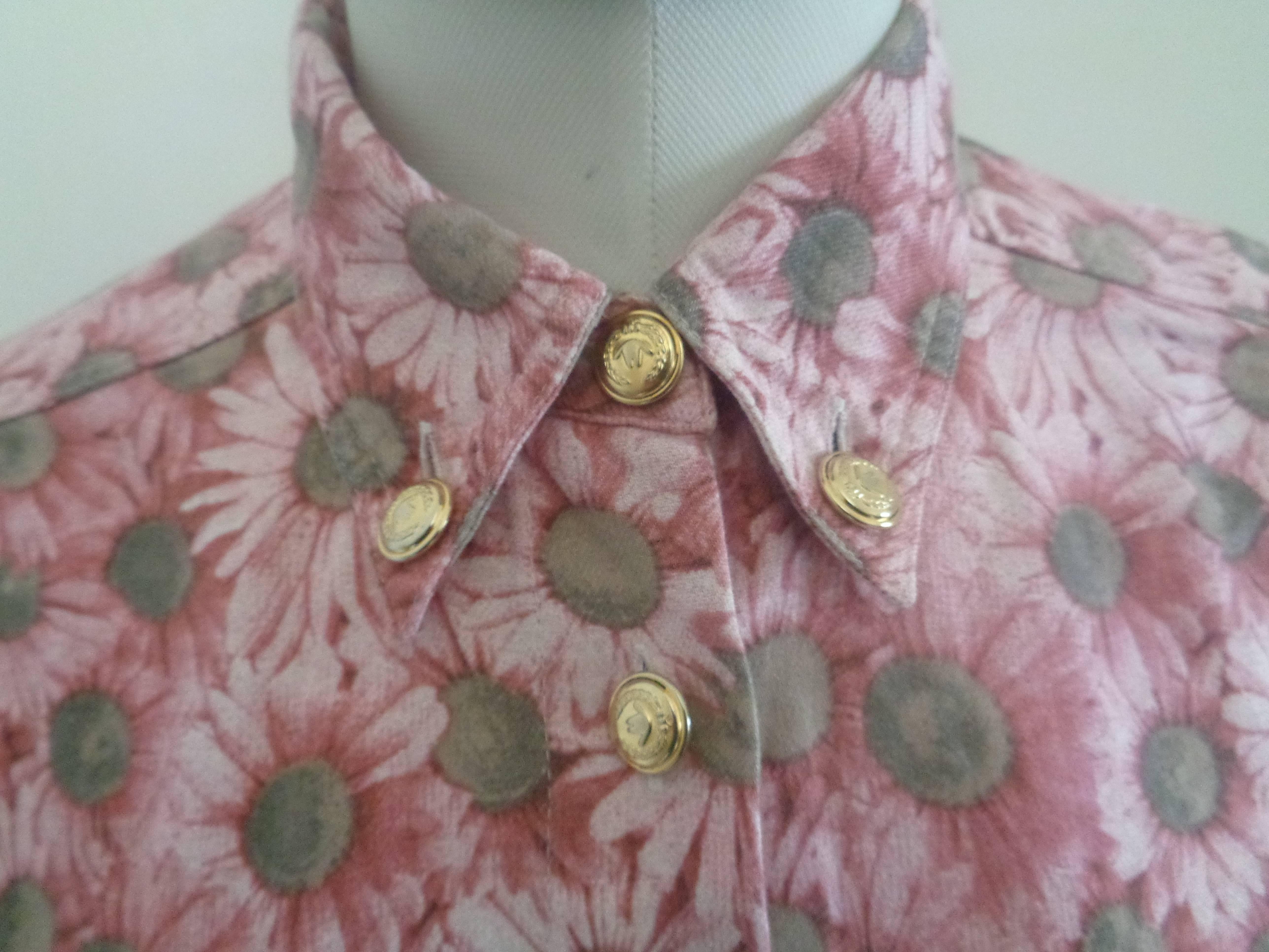 Moschino Pink Flower Cotton Shirt In Excellent Condition For Sale In Capri, IT