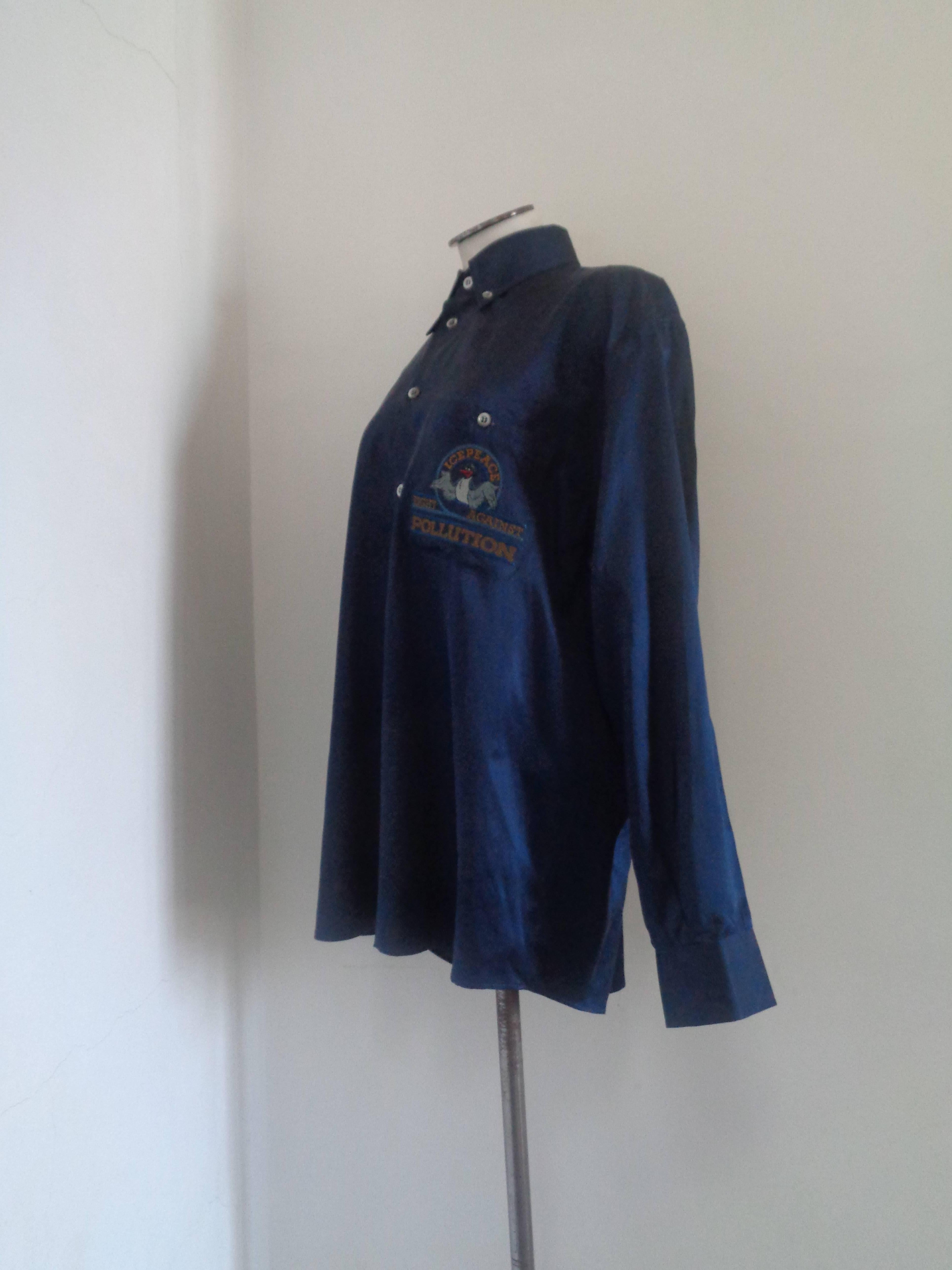 Iceberg Blu against Pollution Shirt
Totally made in italy in size  L

Composition Silk