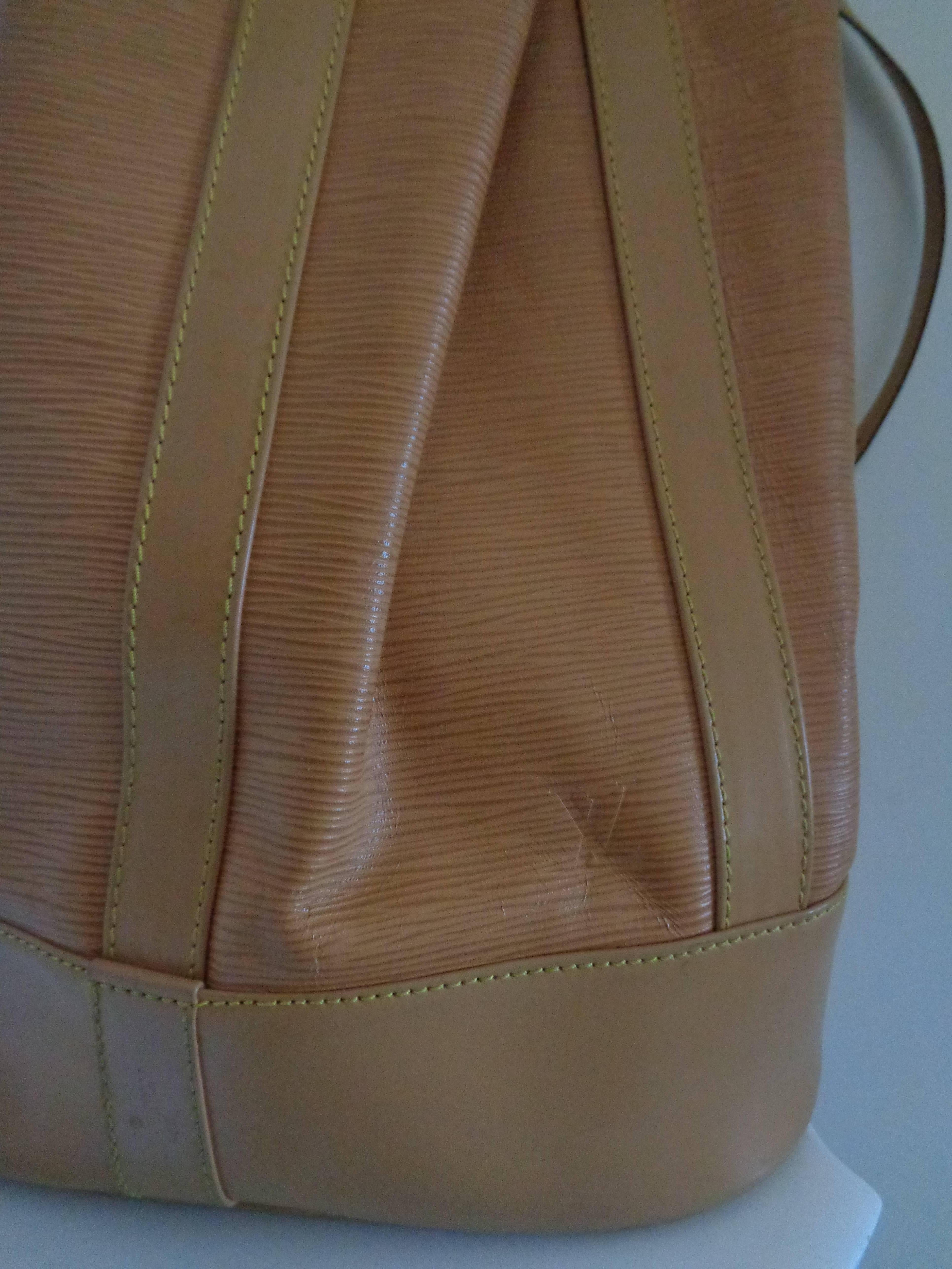 Louis Vuitton Epi Beije Leather Backpack
satchel 873a2 
