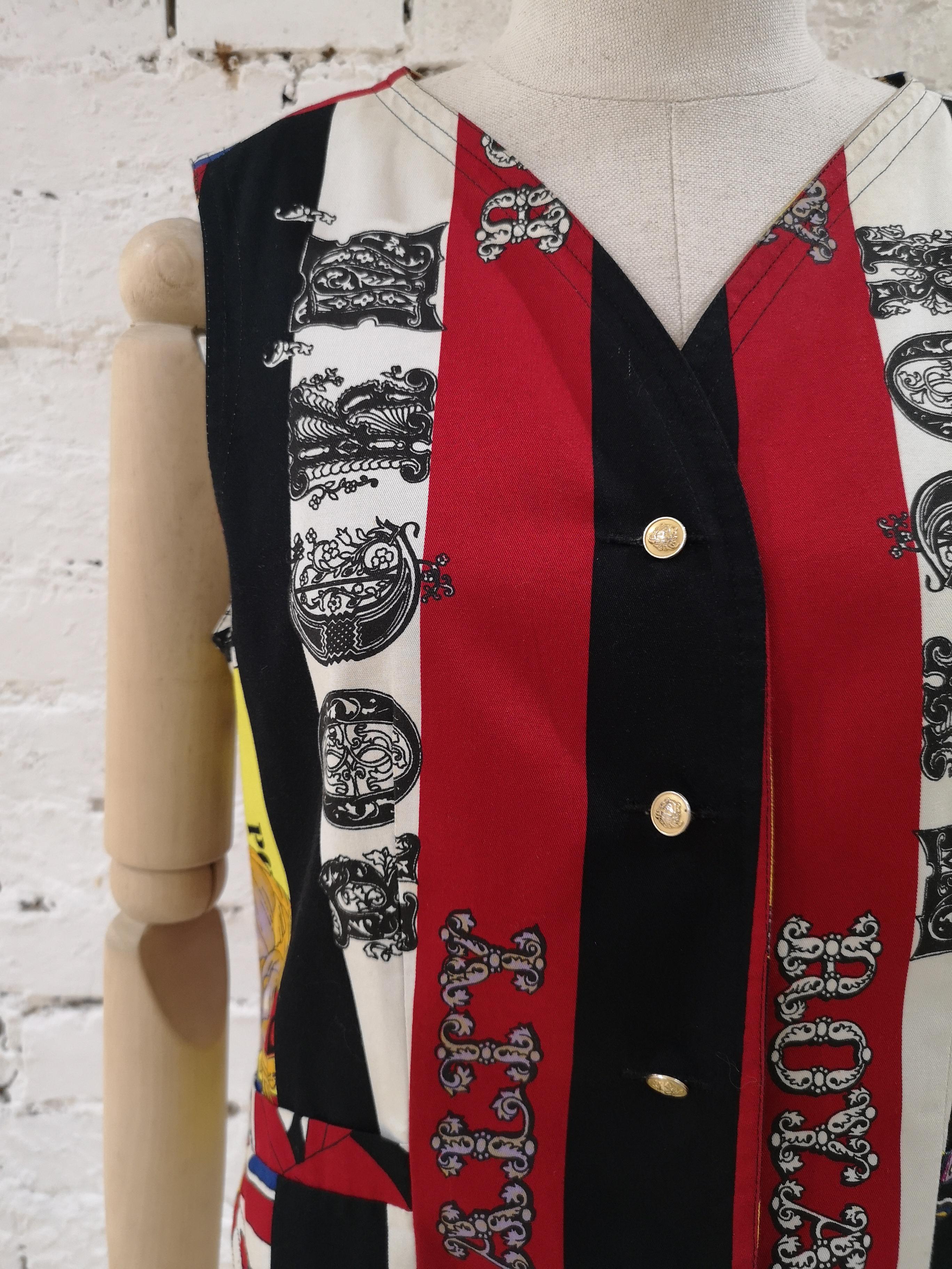 Gilet The Beatles anni '90 di Versace in vendita 13
