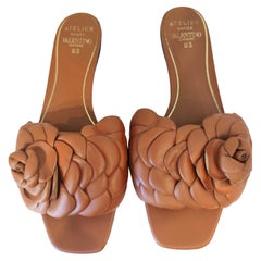 Valentino Garavani braune Blumenschuhe