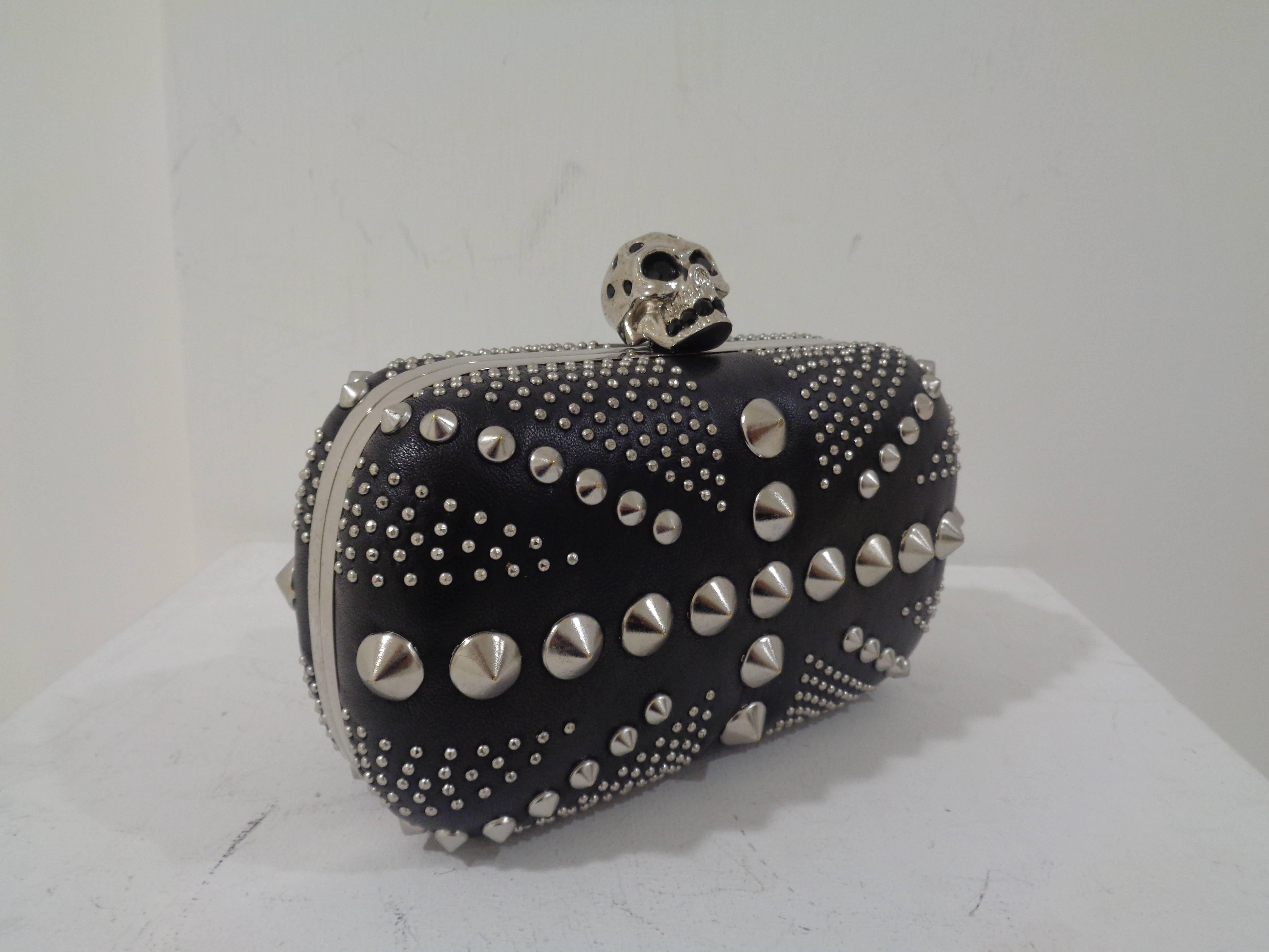 alexander mcqueen black skull clutch