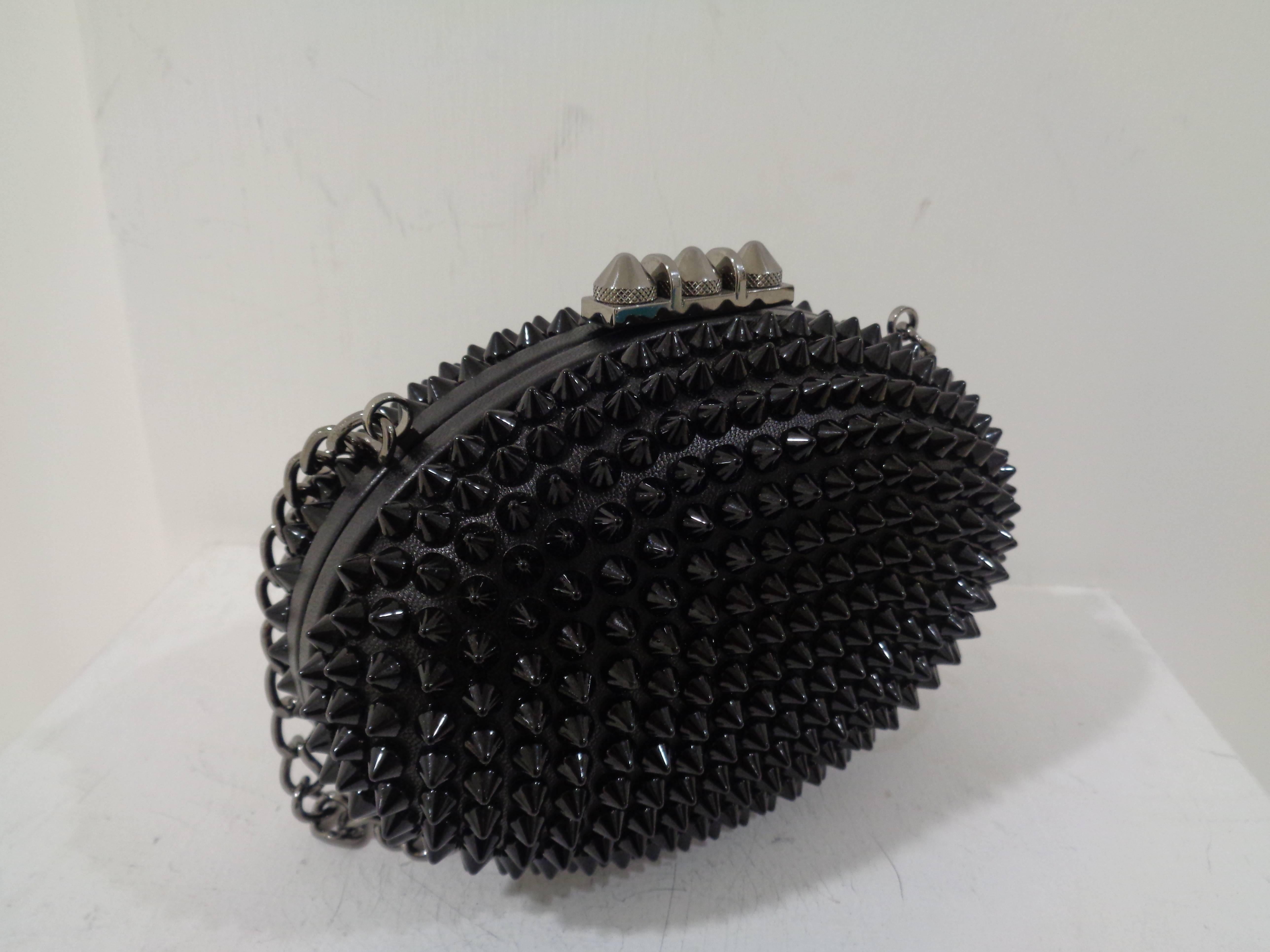 Christian Louboutin Black studs clutch In Excellent Condition In Capri, IT