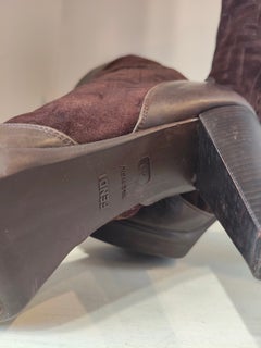 Stivali Fendi in pelle e camoscio marroni, taglia 40