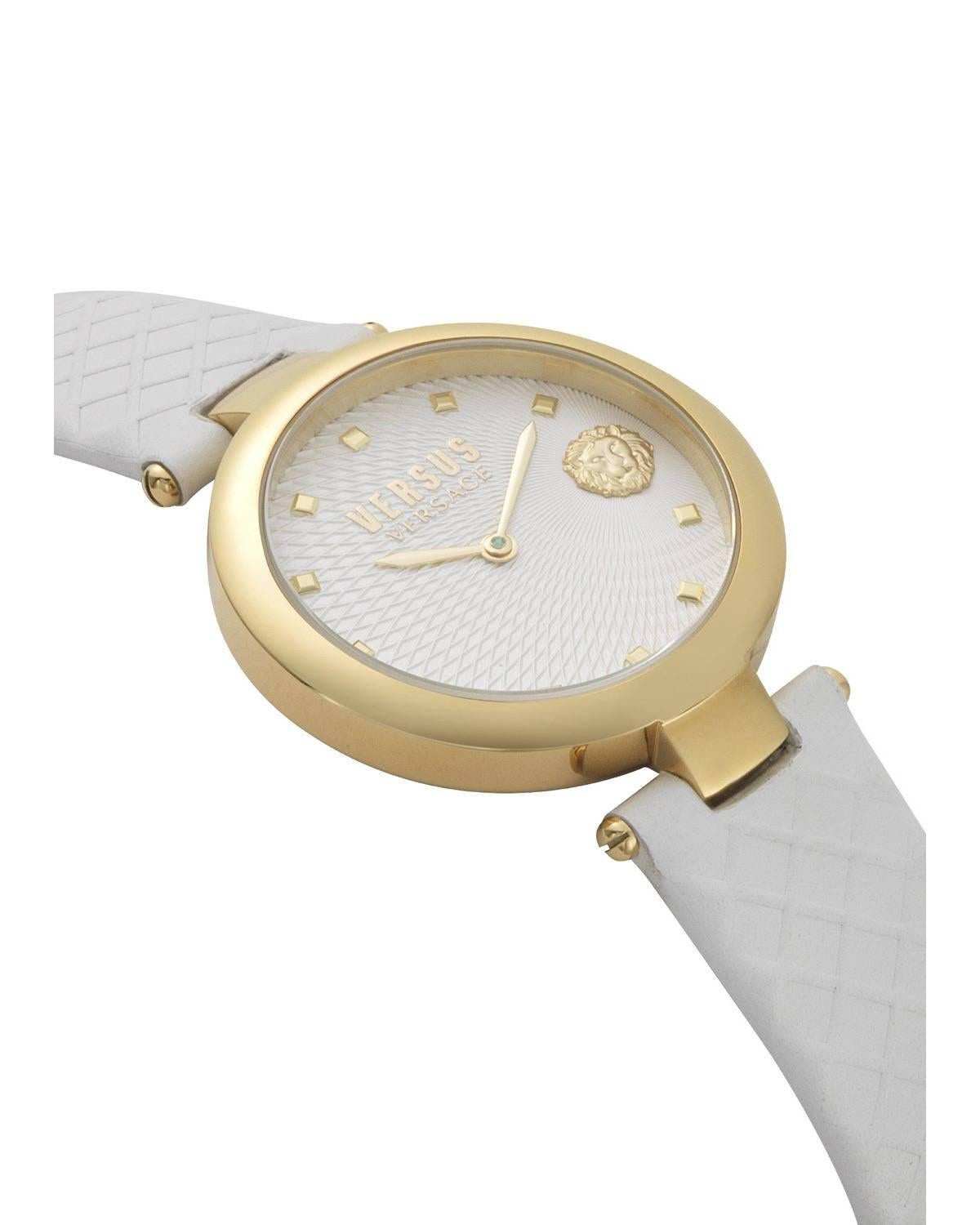 Versus Versace Buffle Bay Watch in white/gold. Versus Versace's buffle bay watch is powered by a Japanese Quartz movement set within a PVD gold plated stainless steel case. Sat on a white leather strap with buckle fastening, the women's watch