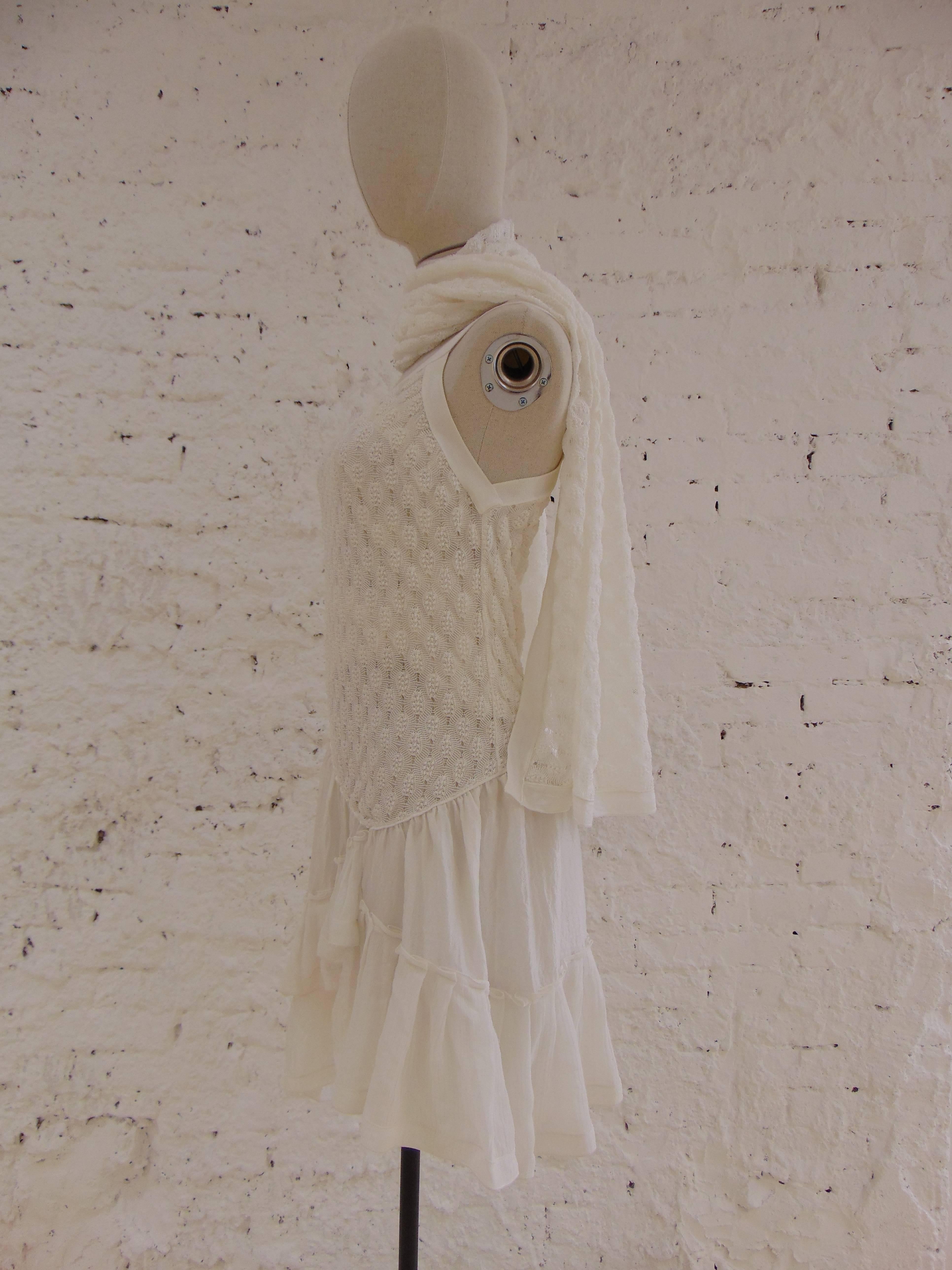 Missoni white dress plus Scarf

totally made in italy in size 42

white dress with white scarf totally in cotton