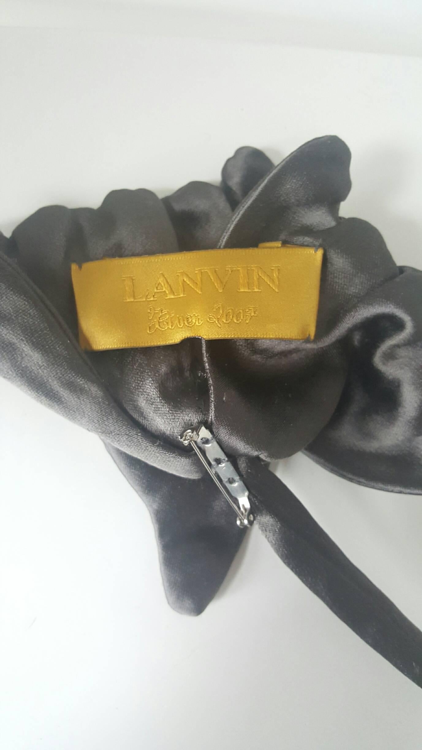 2000s Lanvin Grey pin In New Condition In Capri, IT