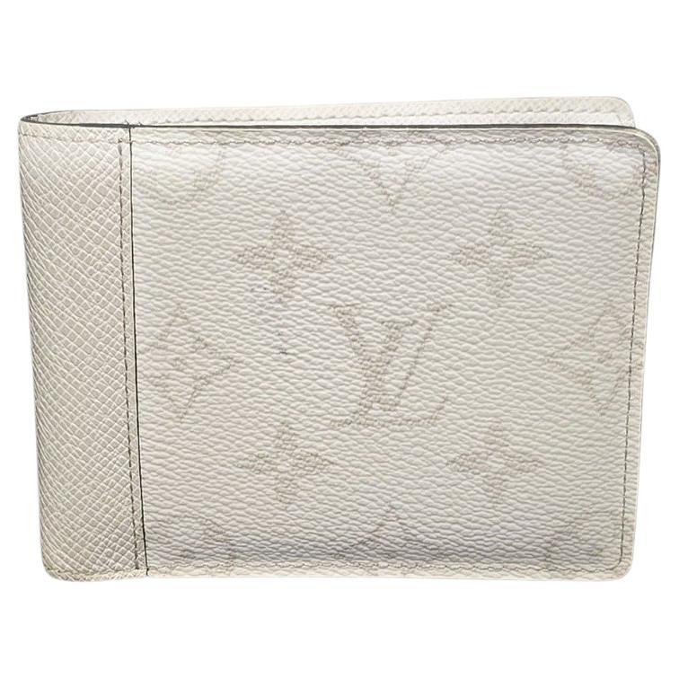 Portefeuille multiple Louis Vuitton Monogram Antartica en vente