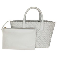 Borsa Tote Mini Cabat Bottega Veneta in pelle di agnello Intrecciato bianca