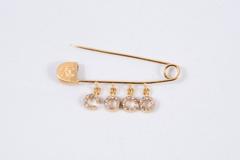 2001s Chanel Coco Strass and Gold Tone Brooch Safety Pin