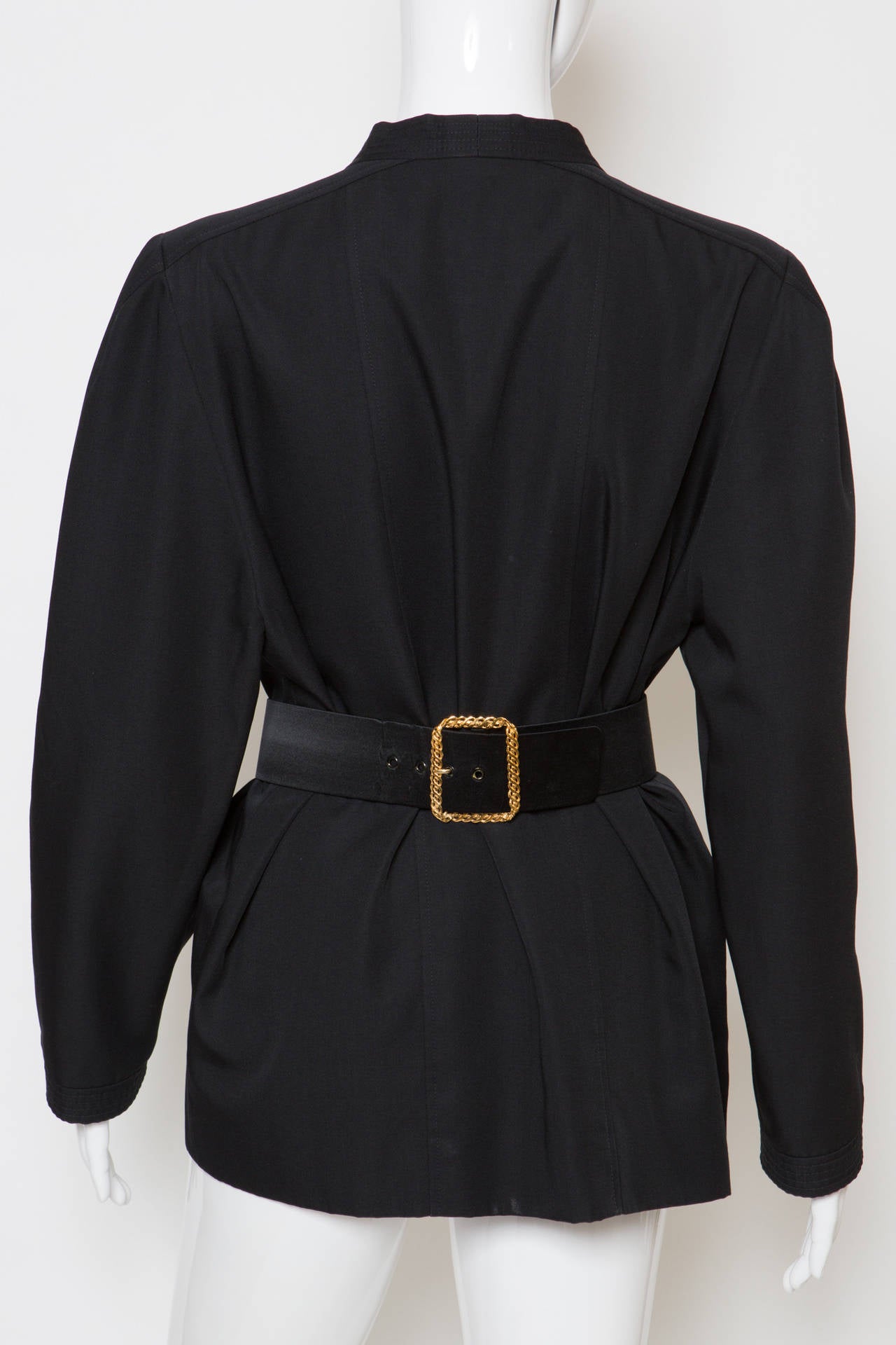 1980s Chanel Kimono Jacket and Chanel Belt In Excellent Condition In Paris, FR